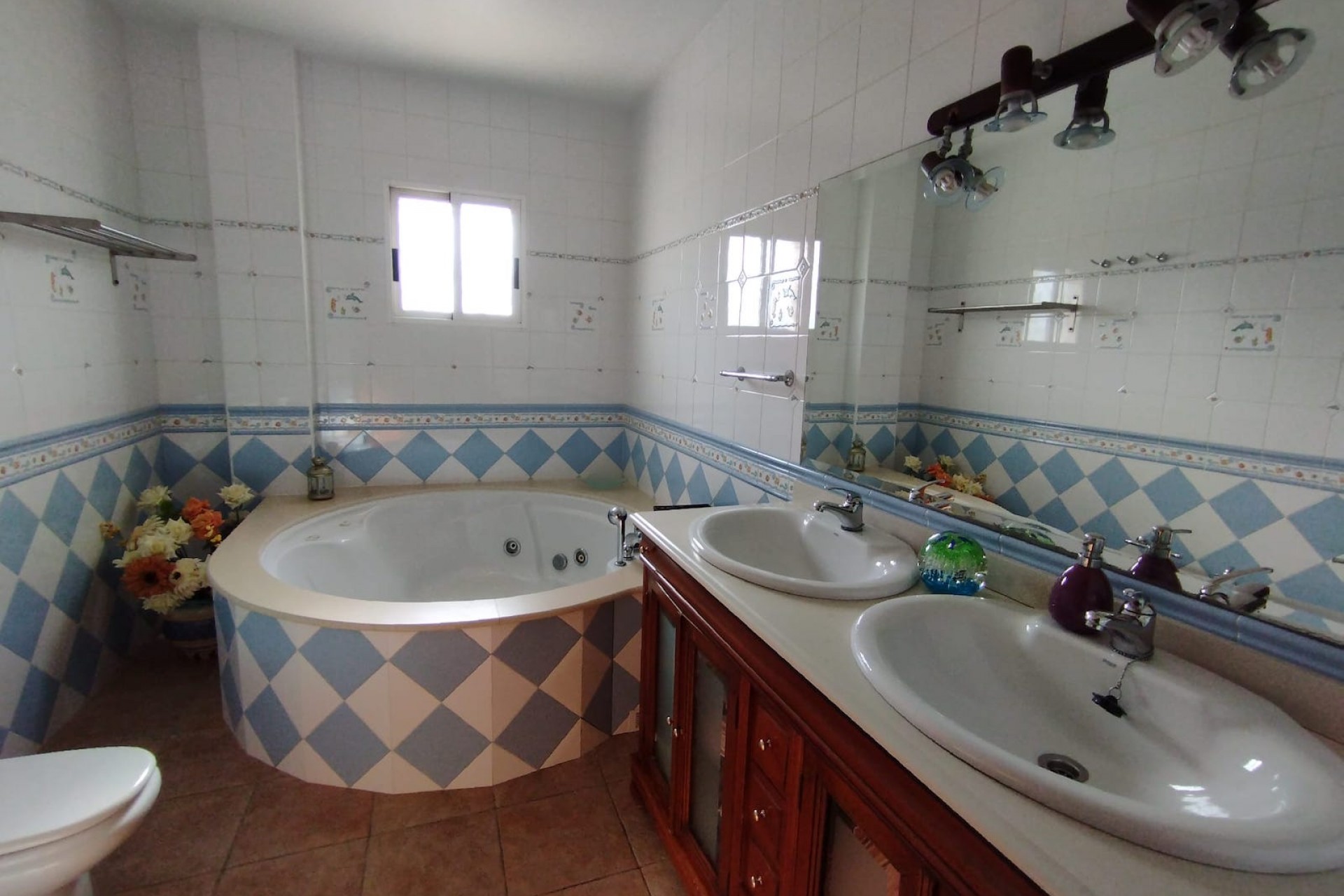 Resale - Villa -
Torrevieja - Costa Blanca