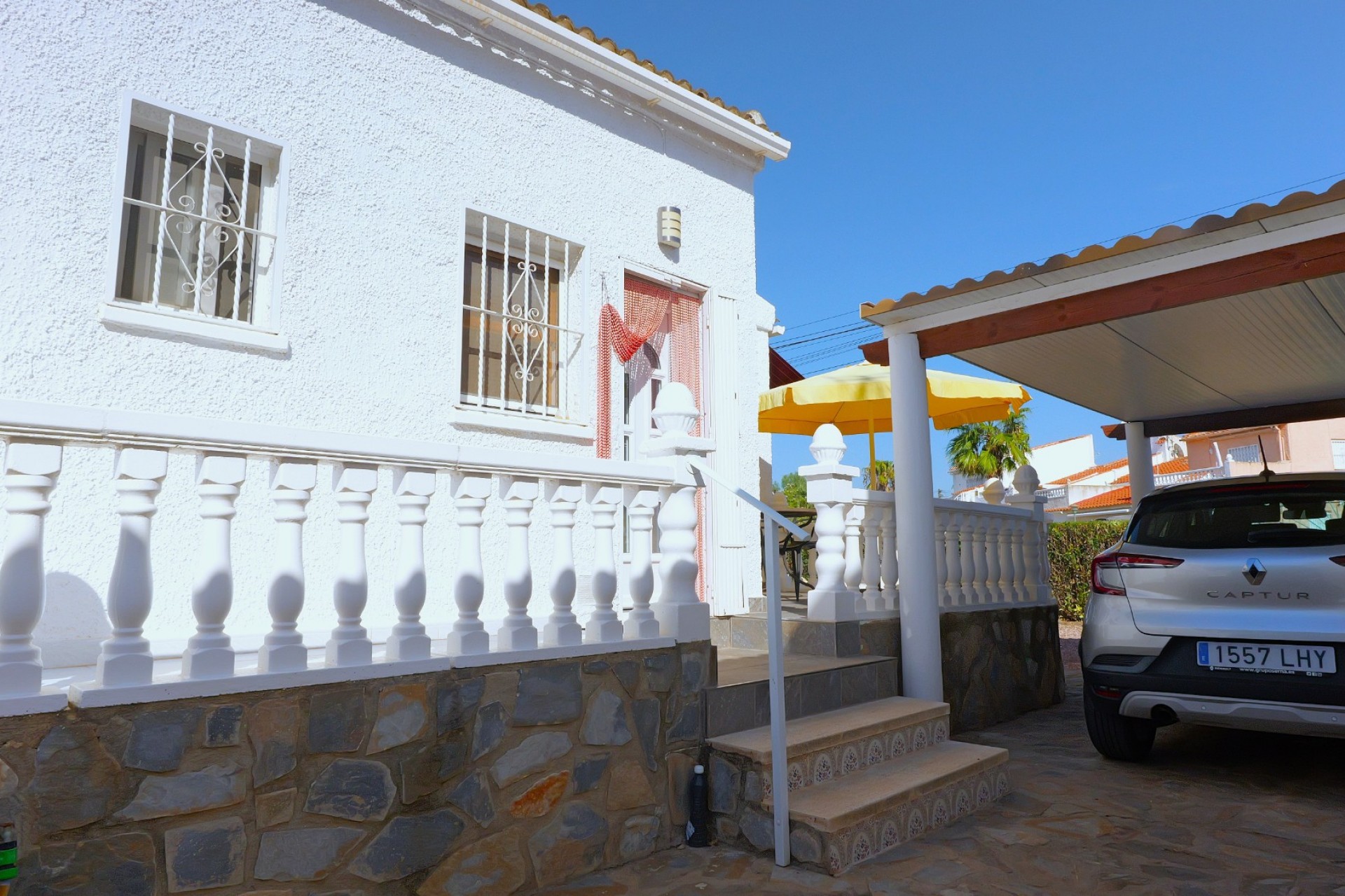 Resale - Villa -
Torrevieja - Costa Blanca