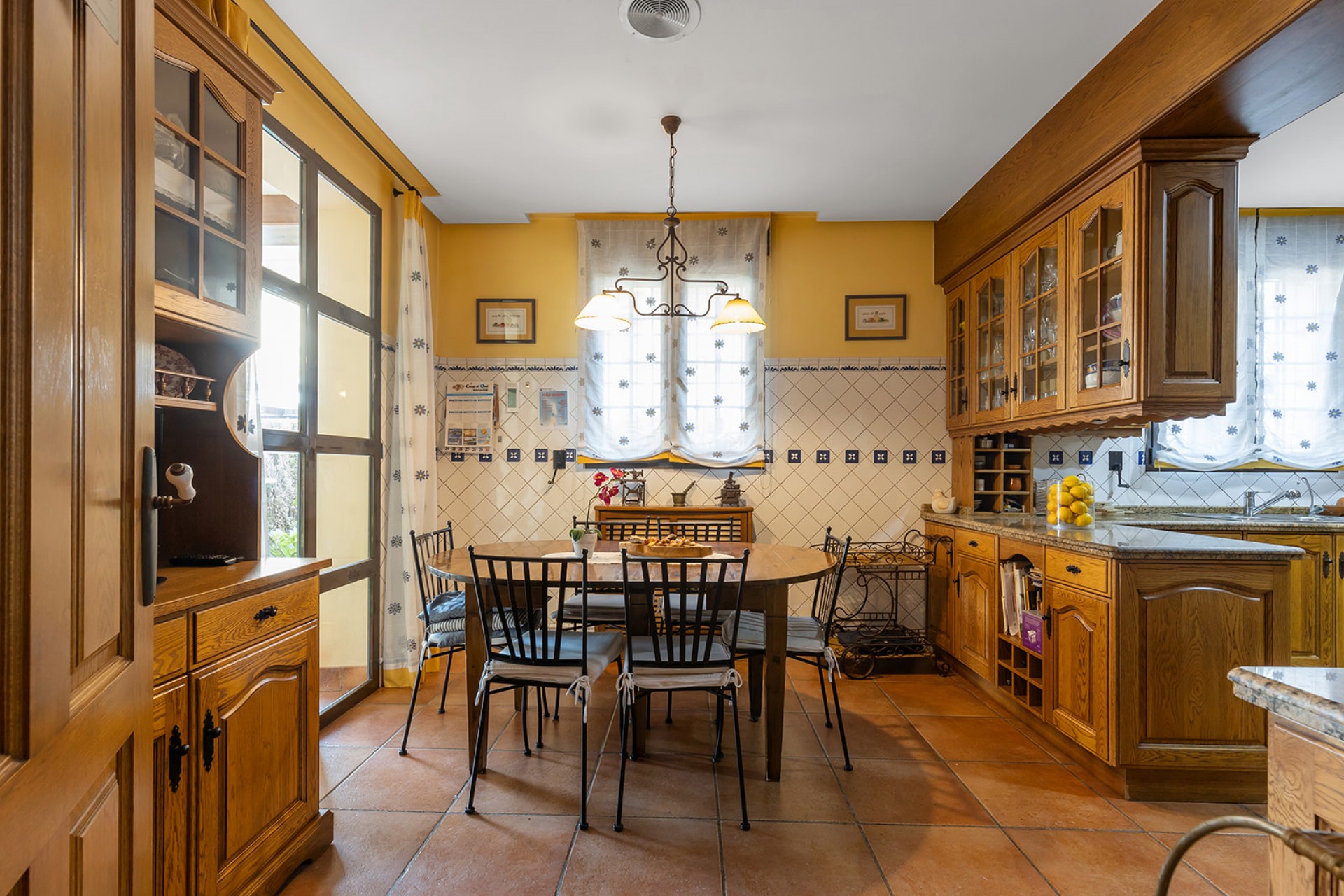 Resale - Villa -
Torrevieja - Costa Blanca