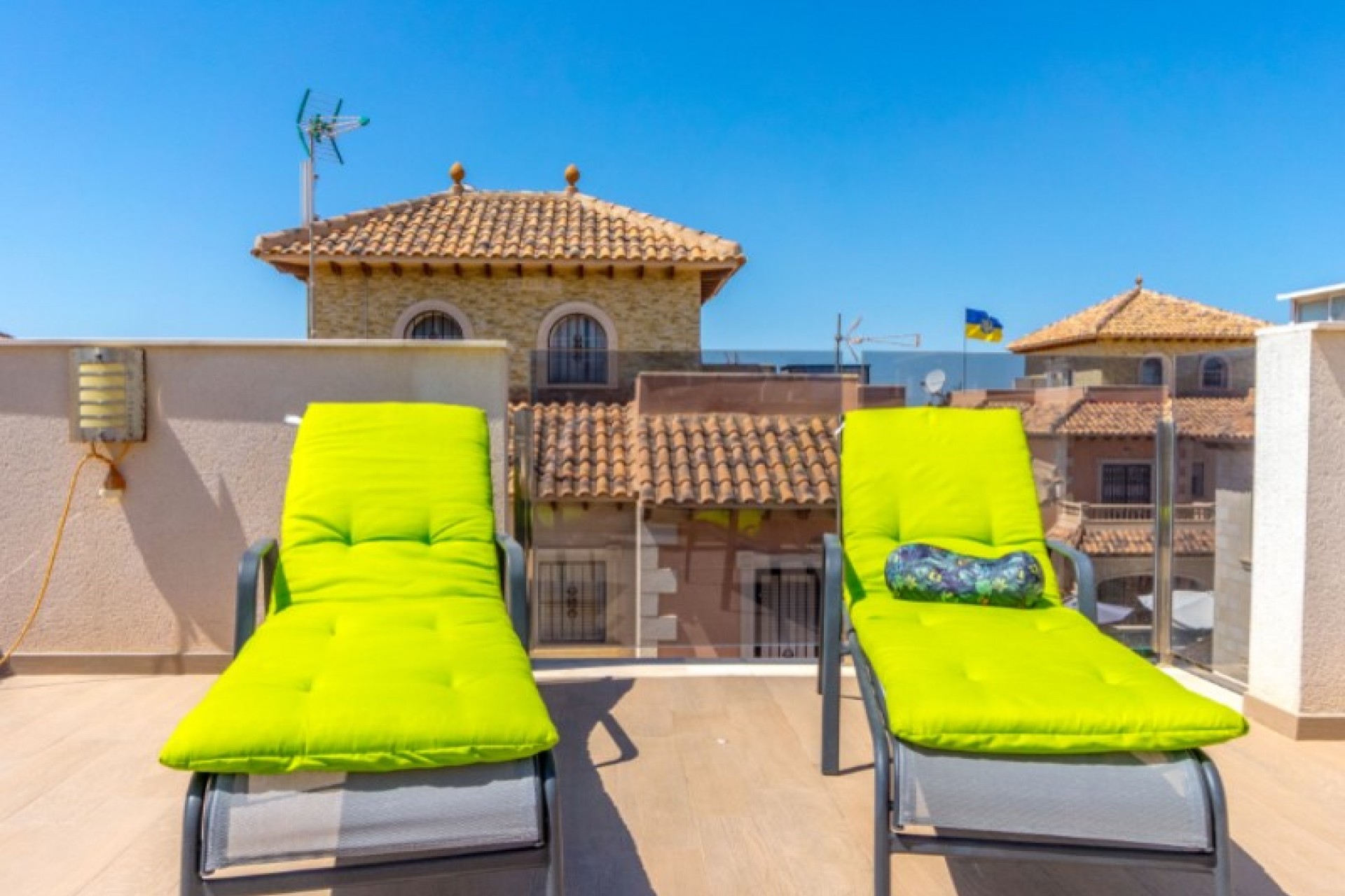 Resale - Villa -
Torrevieja - Costa Blanca