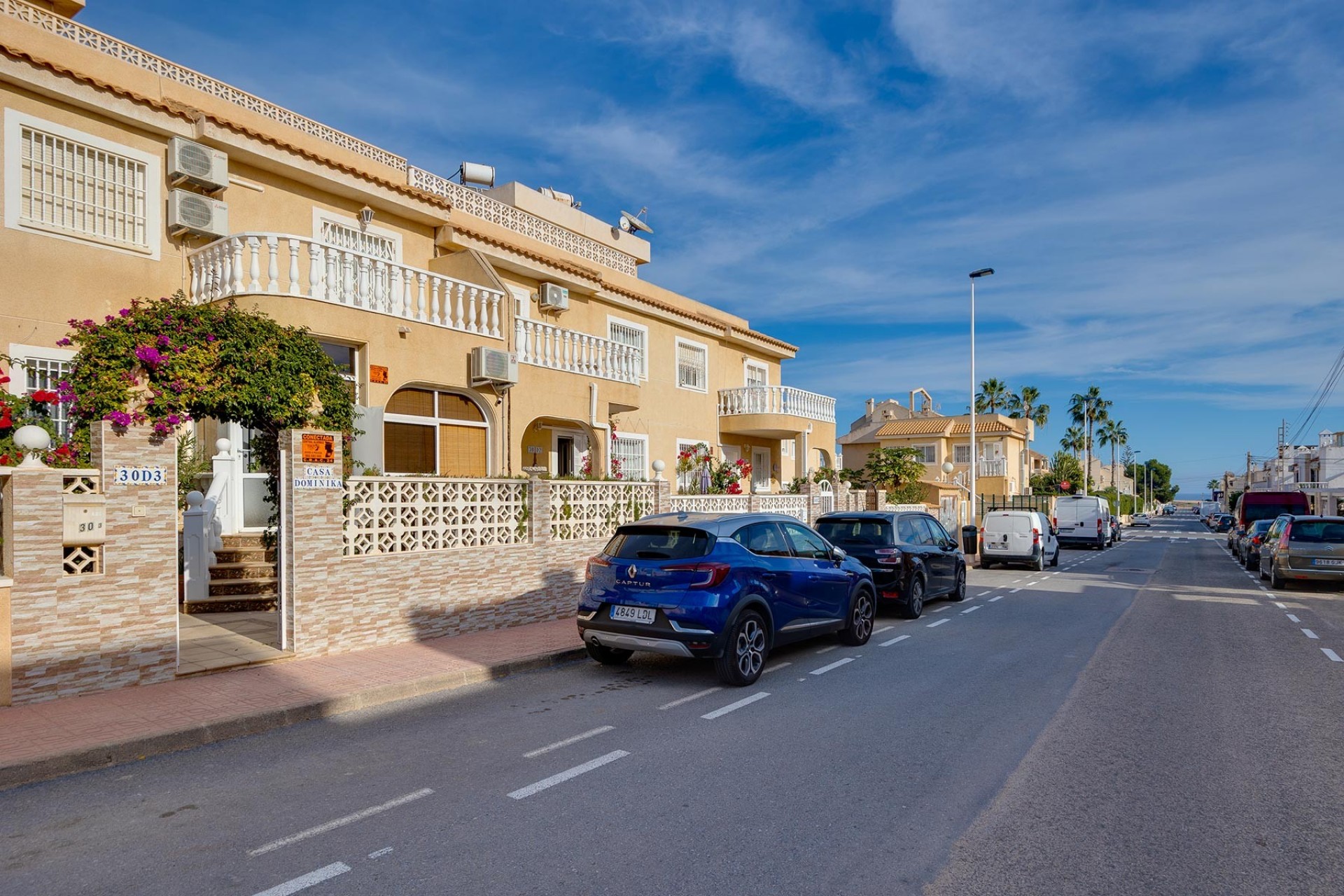 Resale - Villa -
Torrevieja - Costa Blanca
