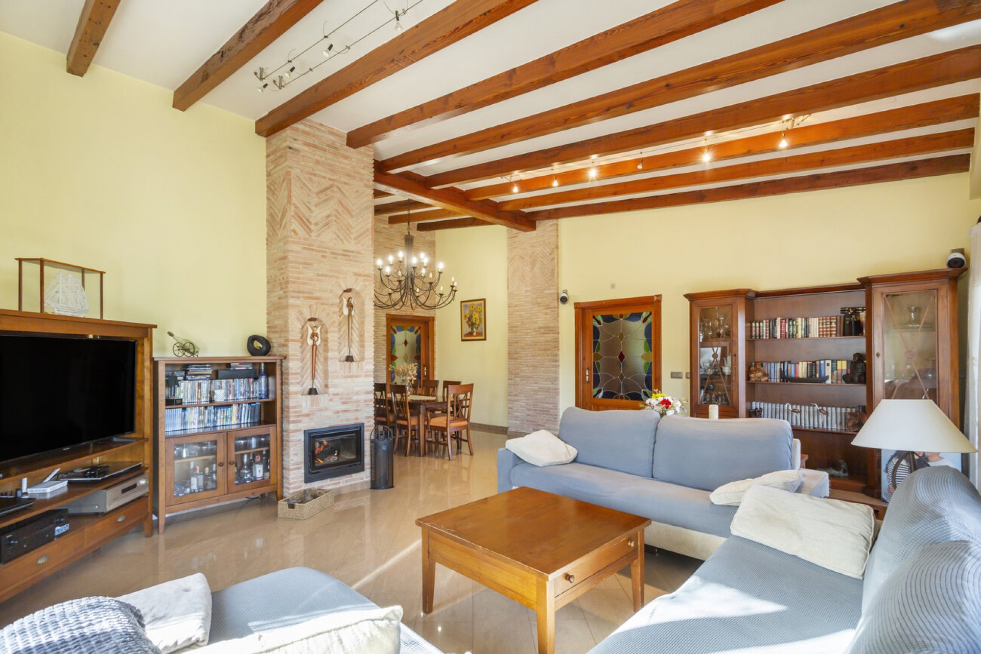 Resale - Villa -
Torrevieja - Costa Blanca