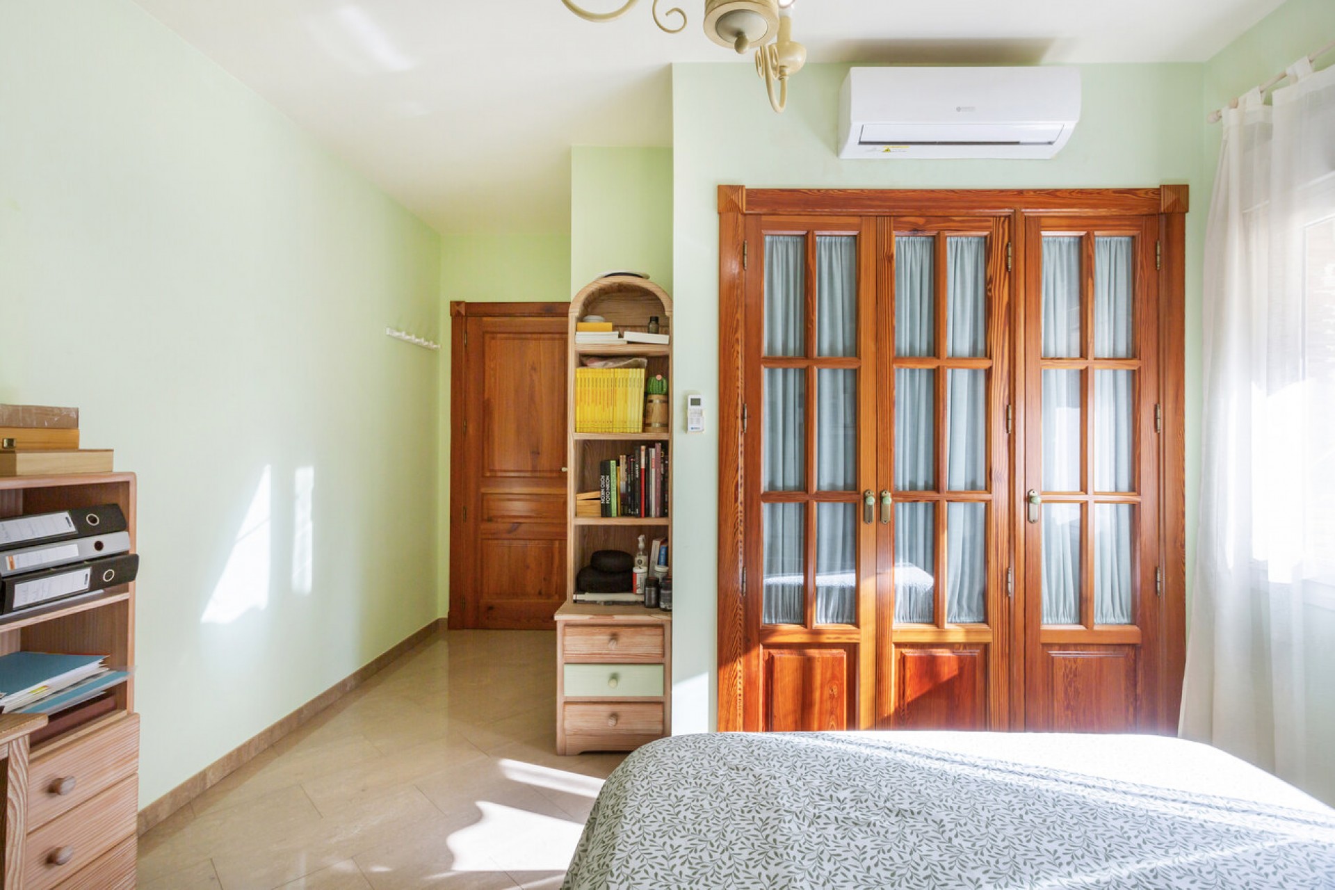 Resale - Villa -
Torrevieja - Costa Blanca