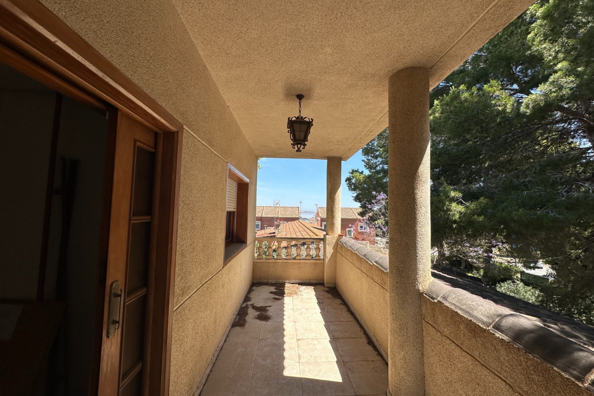 Resale - Villa -
Torrevieja - Costa Blanca