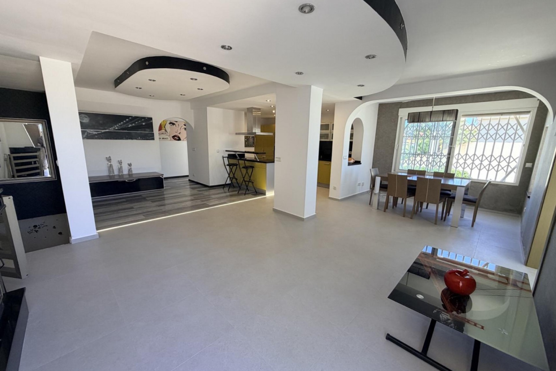 Resale - Villa -
Torrevieja - Costa Blanca