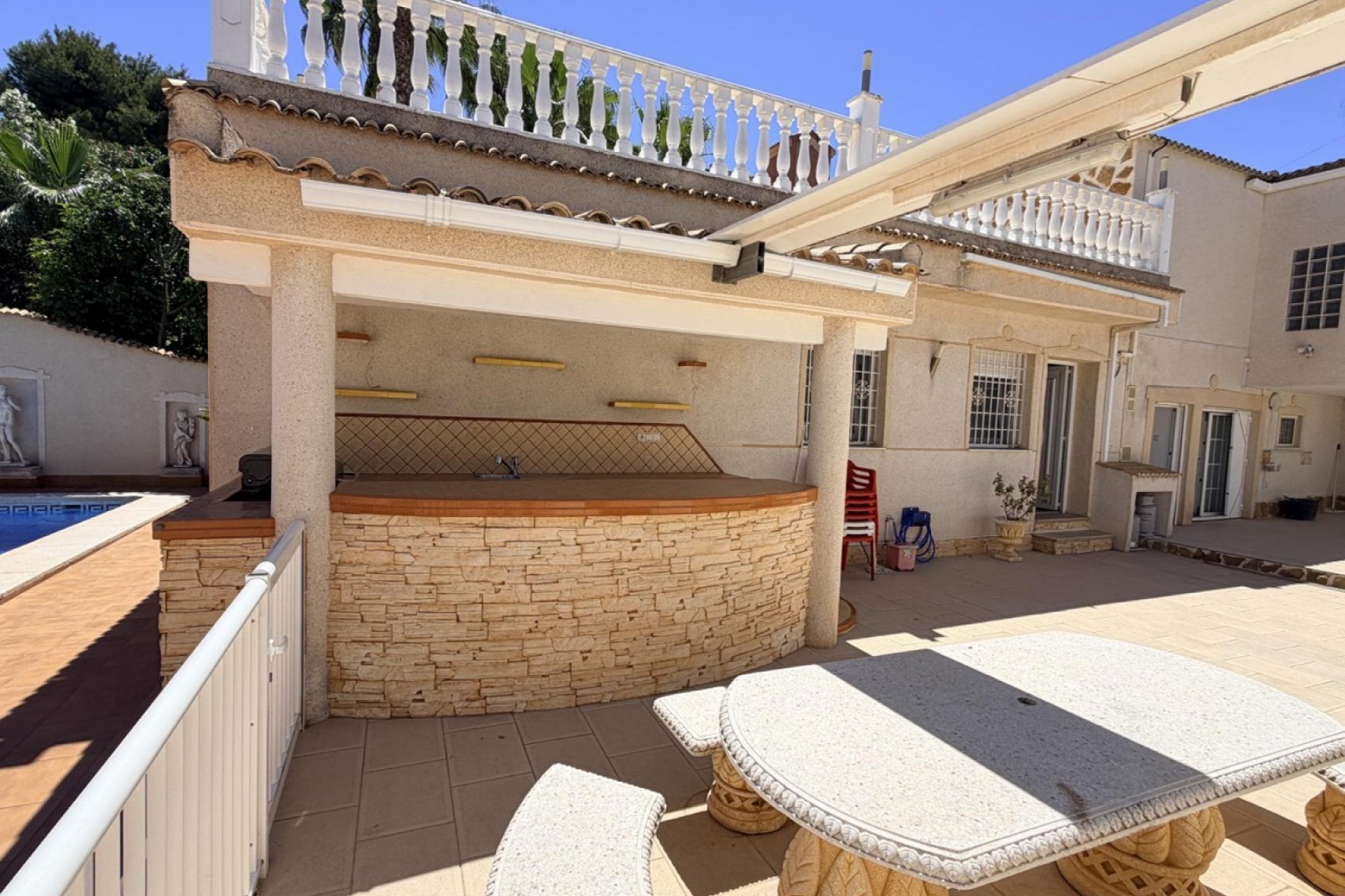 Resale - Villa -
Torrevieja - Costa Blanca