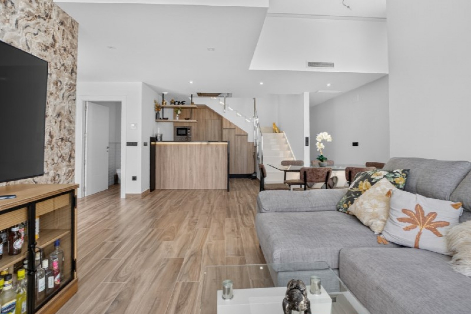 Resale - Villa -
Torrevieja - Costa Blanca