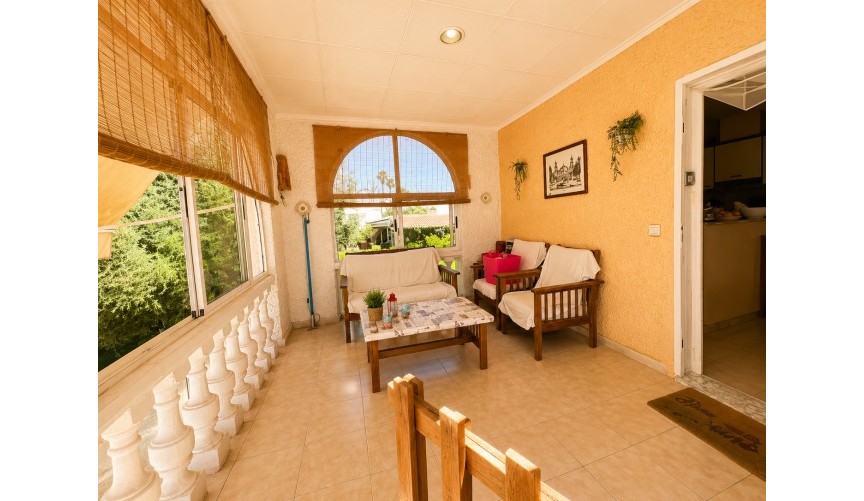 Resale - Villa -
Torrevieja - Costa Blanca