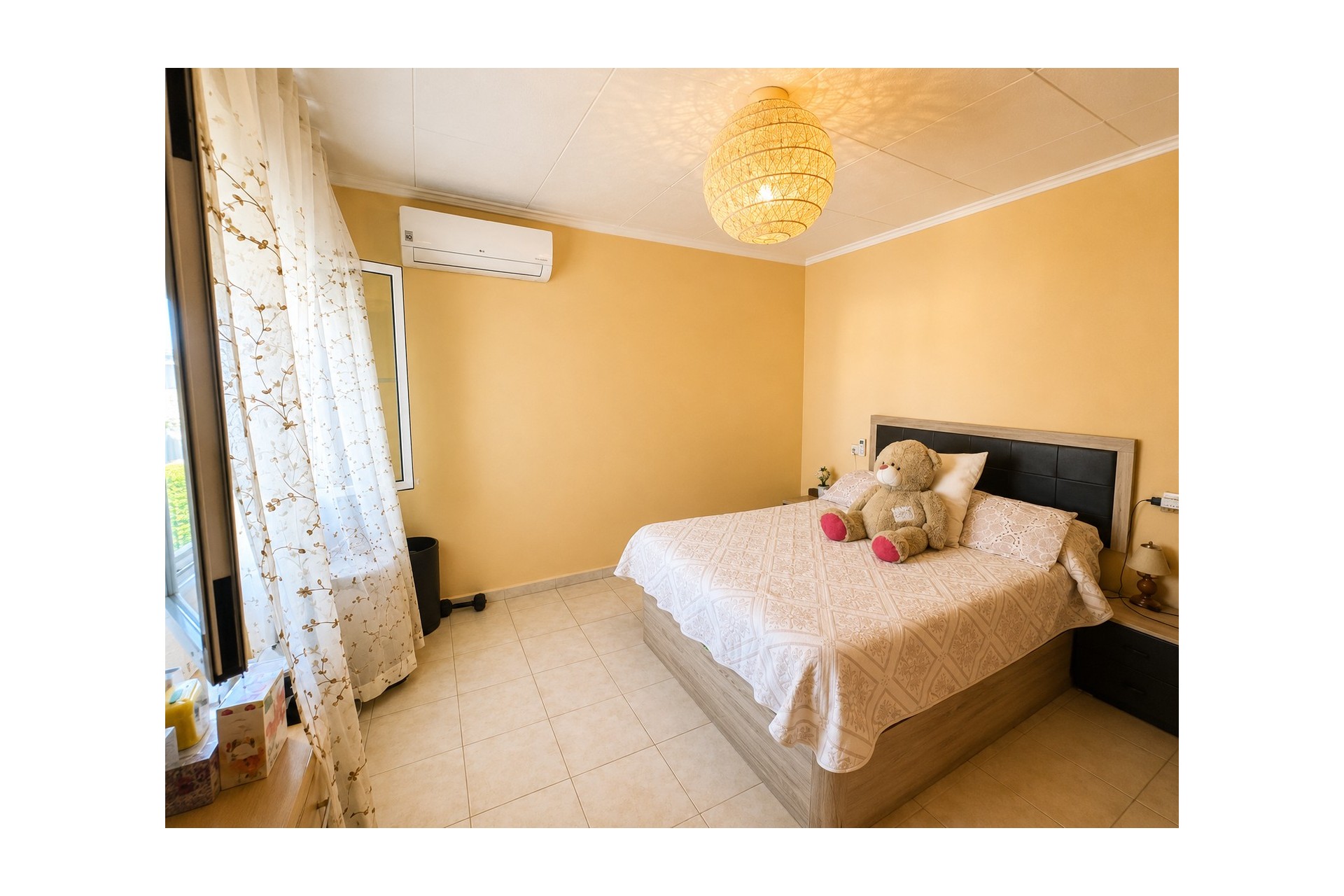 Resale - Villa -
Torrevieja - Costa Blanca