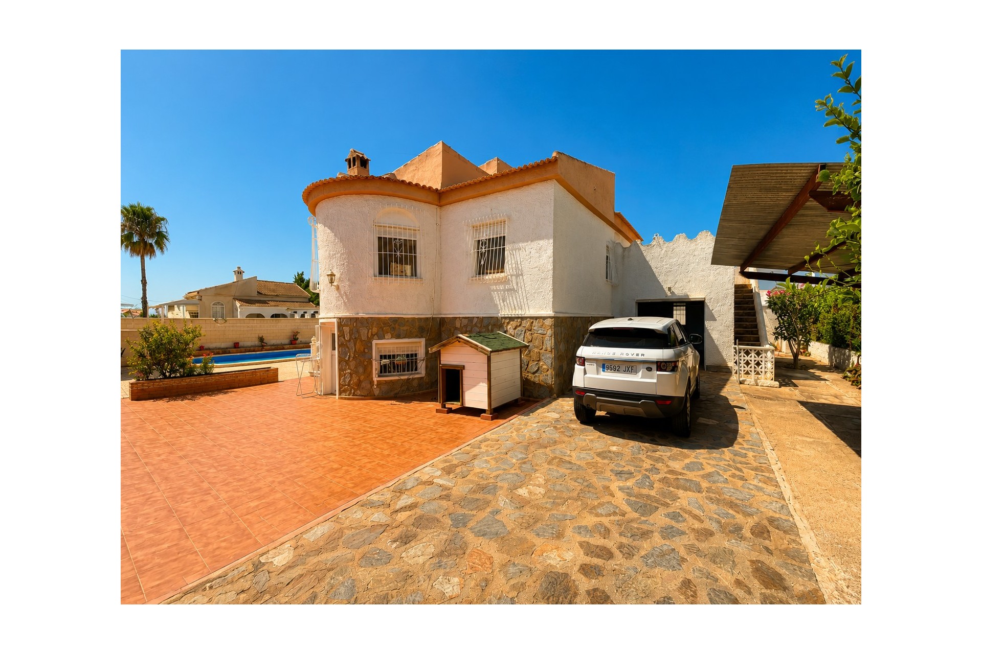 Resale - Villa -
Torrevieja - Costa Blanca