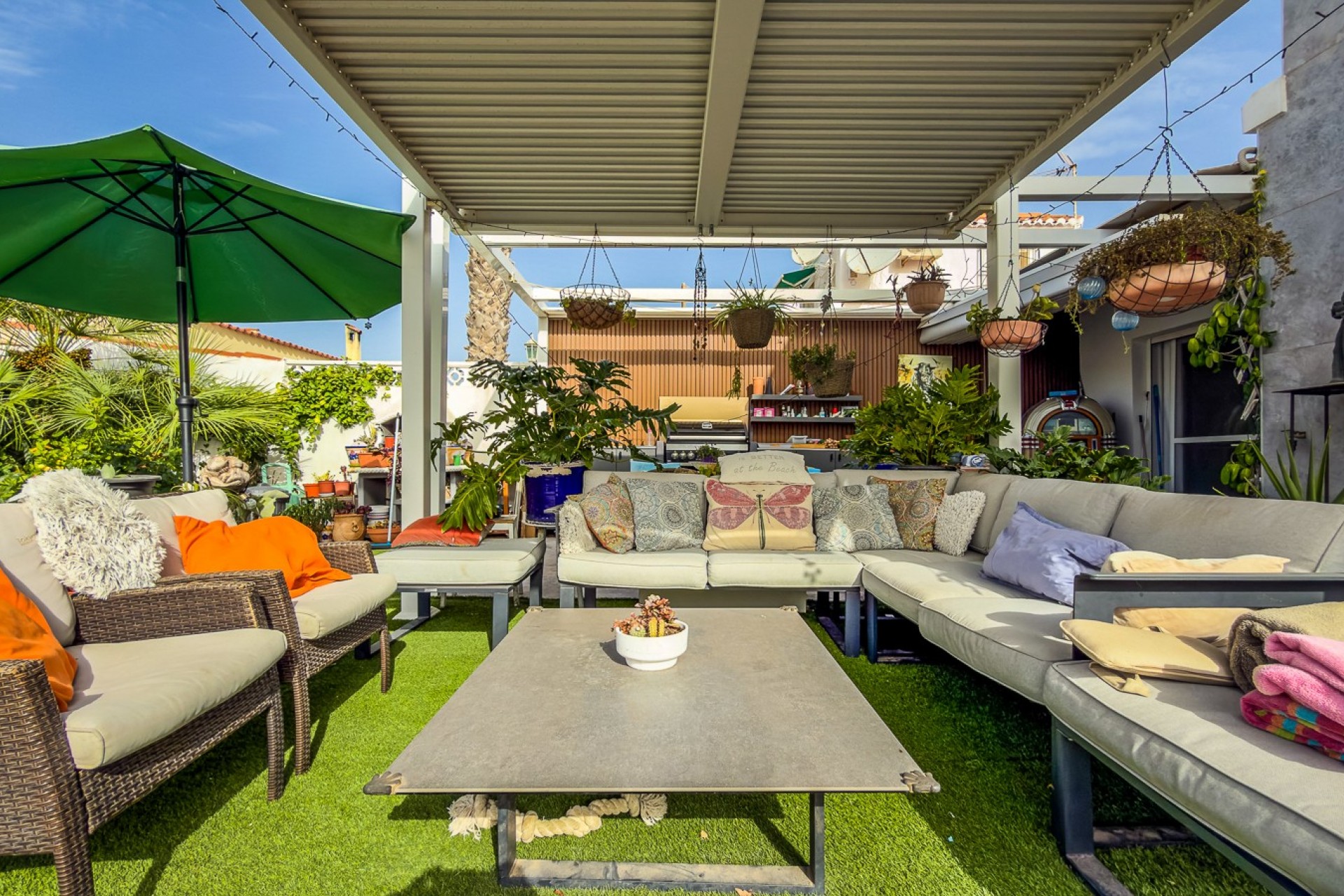 Resale - Villa -
Torrevieja - Costa Blanca