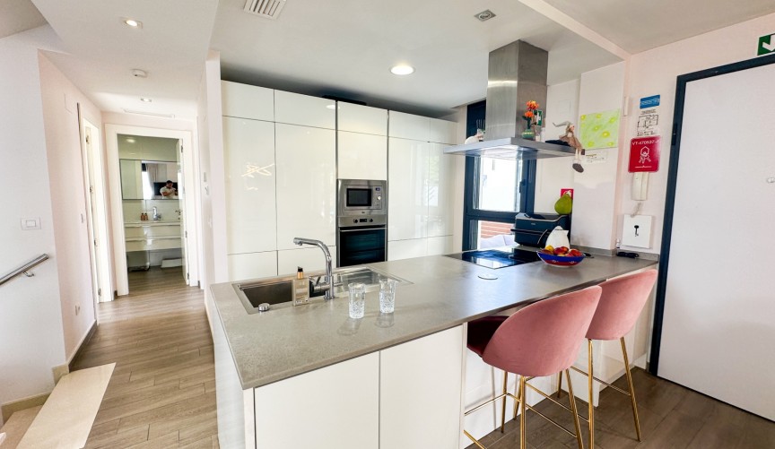Resale - Villa -
Torrevieja - Costa Blanca
