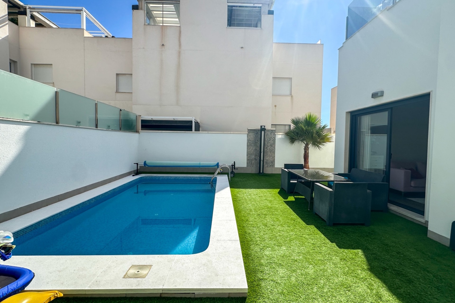 Resale - Villa -
Torrevieja - Costa Blanca