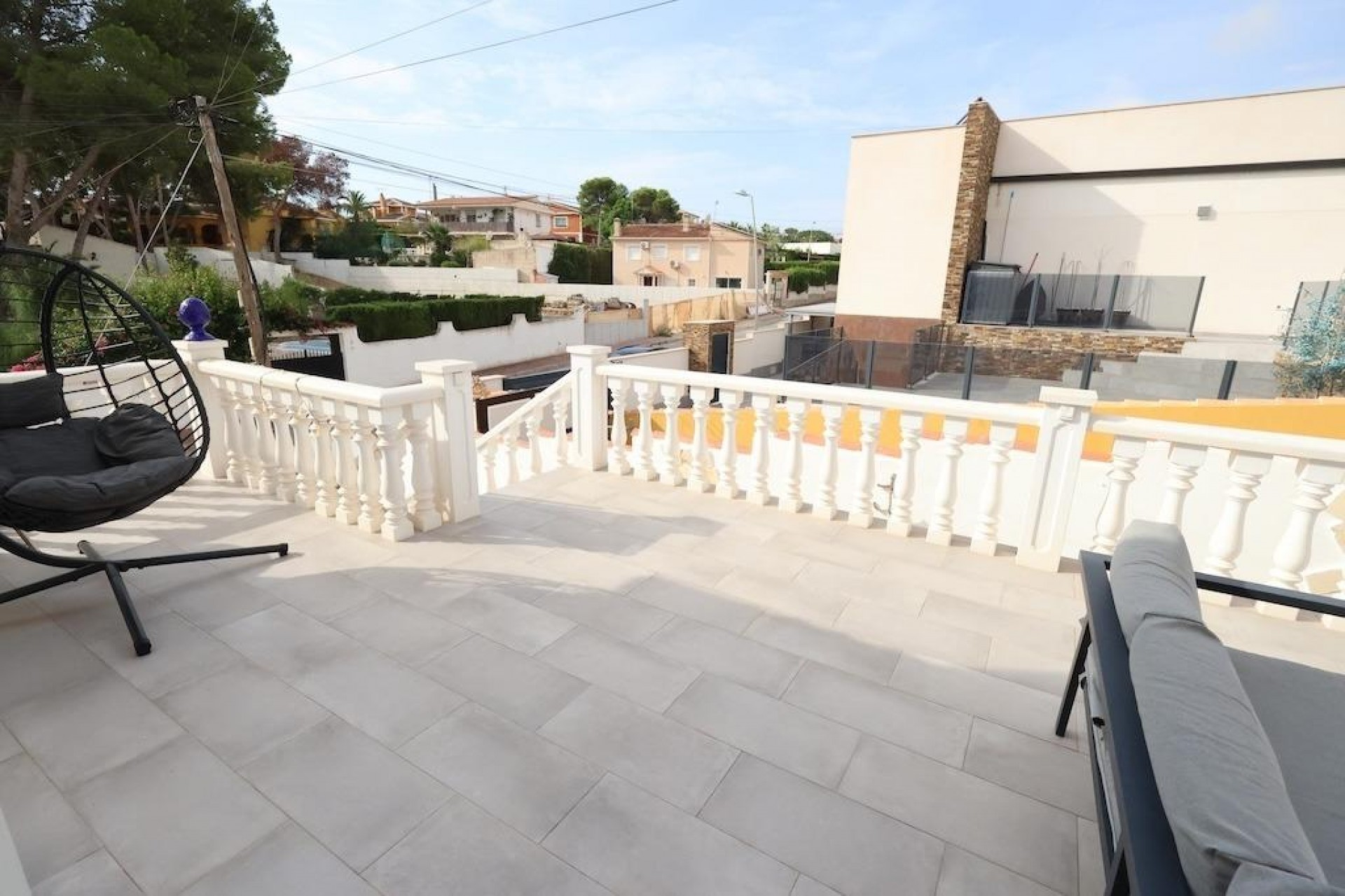 Resale - Villa -
Torrevieja - Costa Blanca