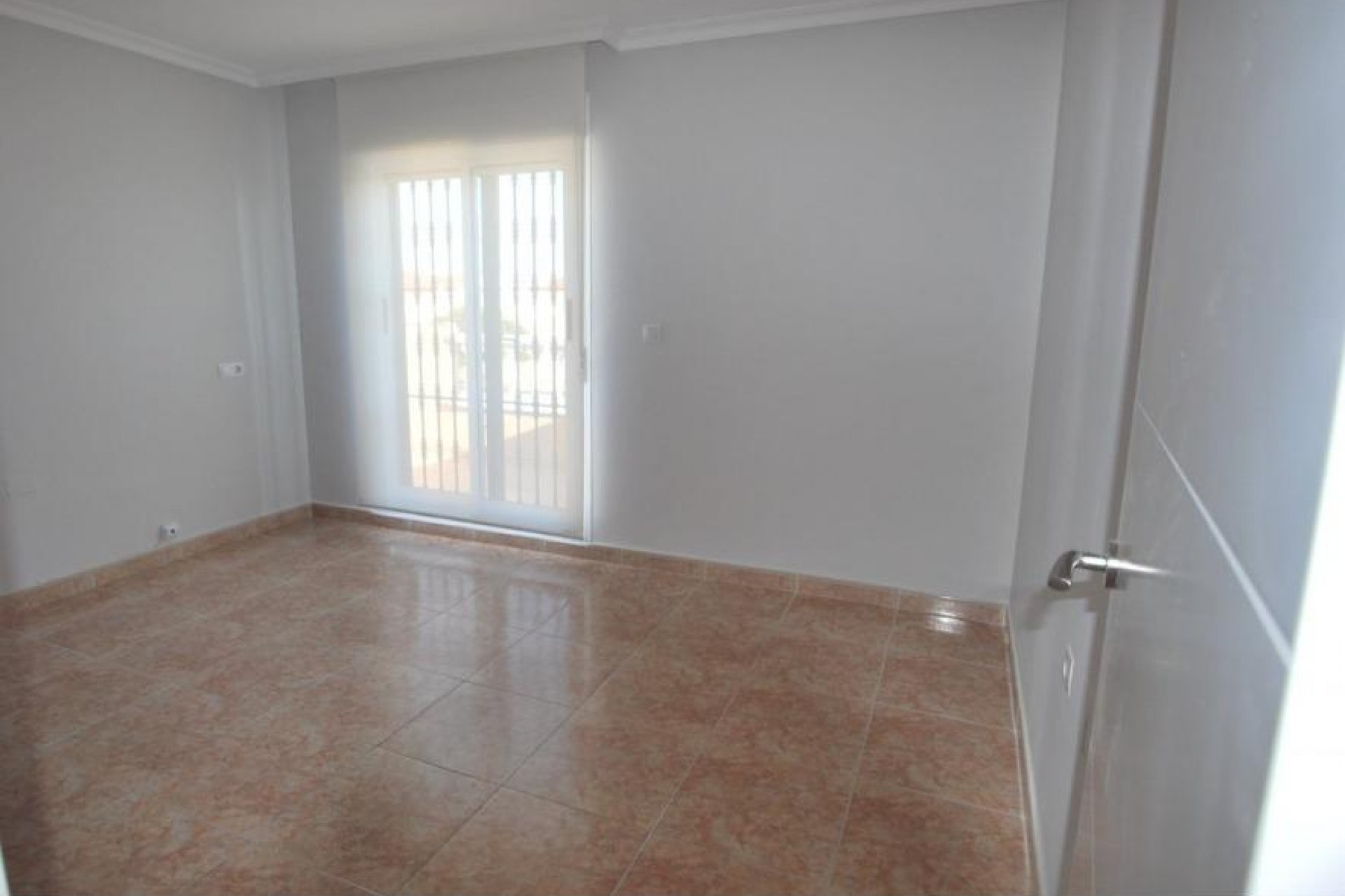 Resale - Villa -
Torrevieja - La Siesta - El Salado - Torreta