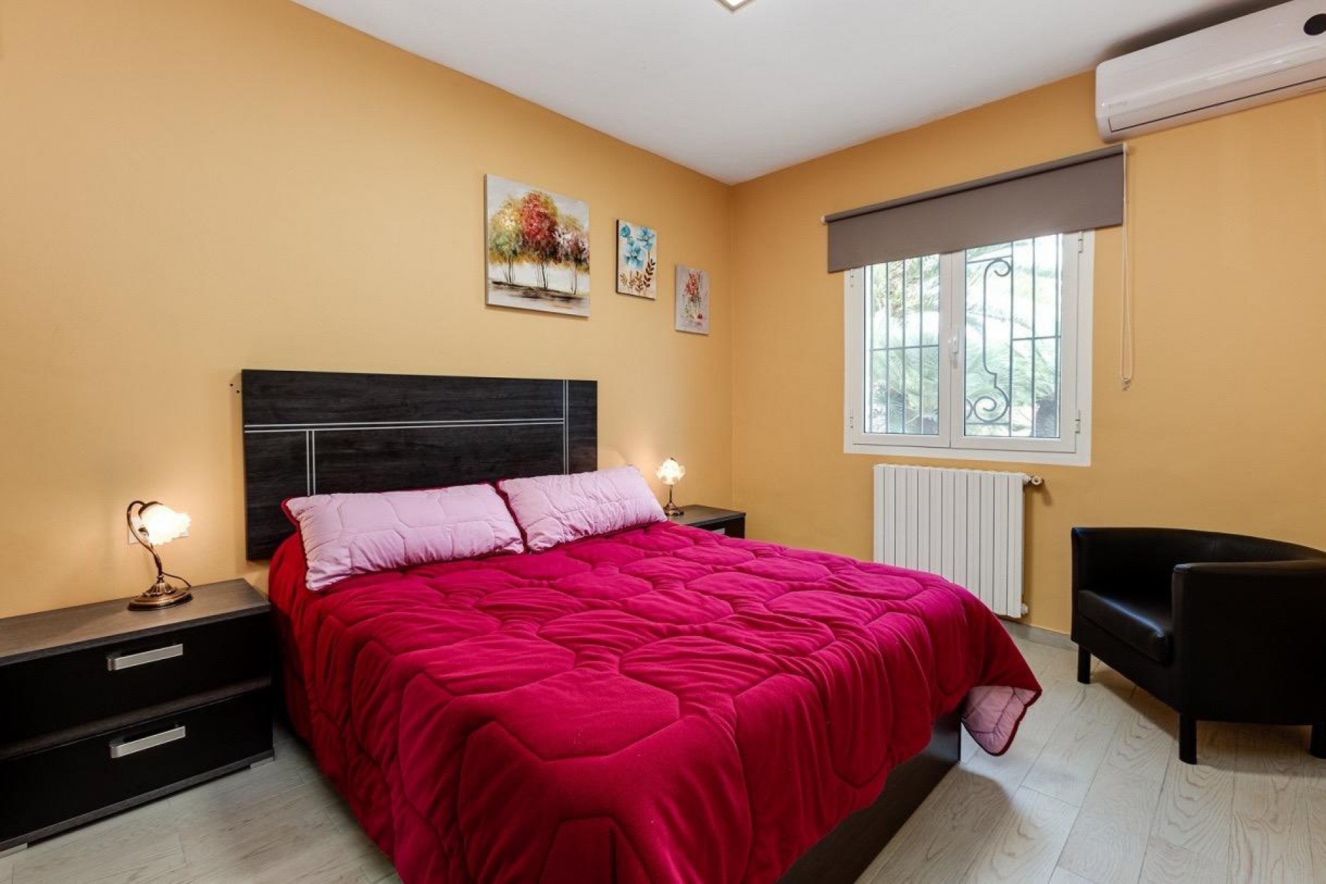 Resale - Villa -
Torrevieja - La Siesta - El Salado - Torreta