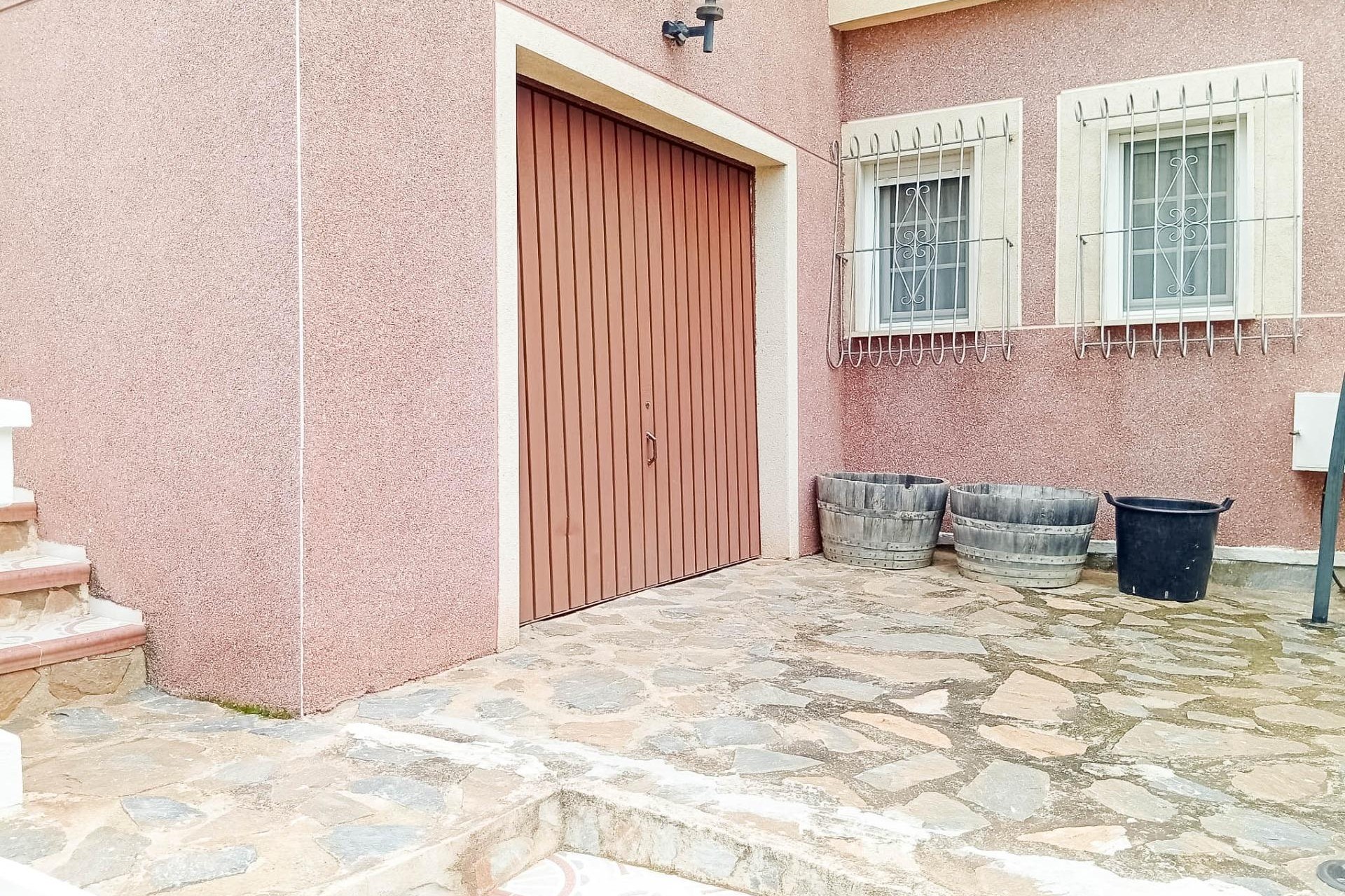 Resale - Villa -
Torrevieja - La Siesta