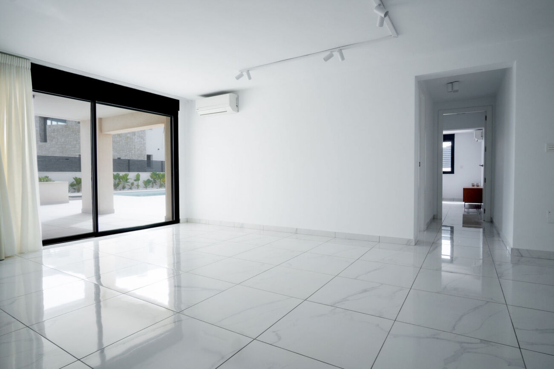 Resale - Villa -
Torrevieja - La Valeta