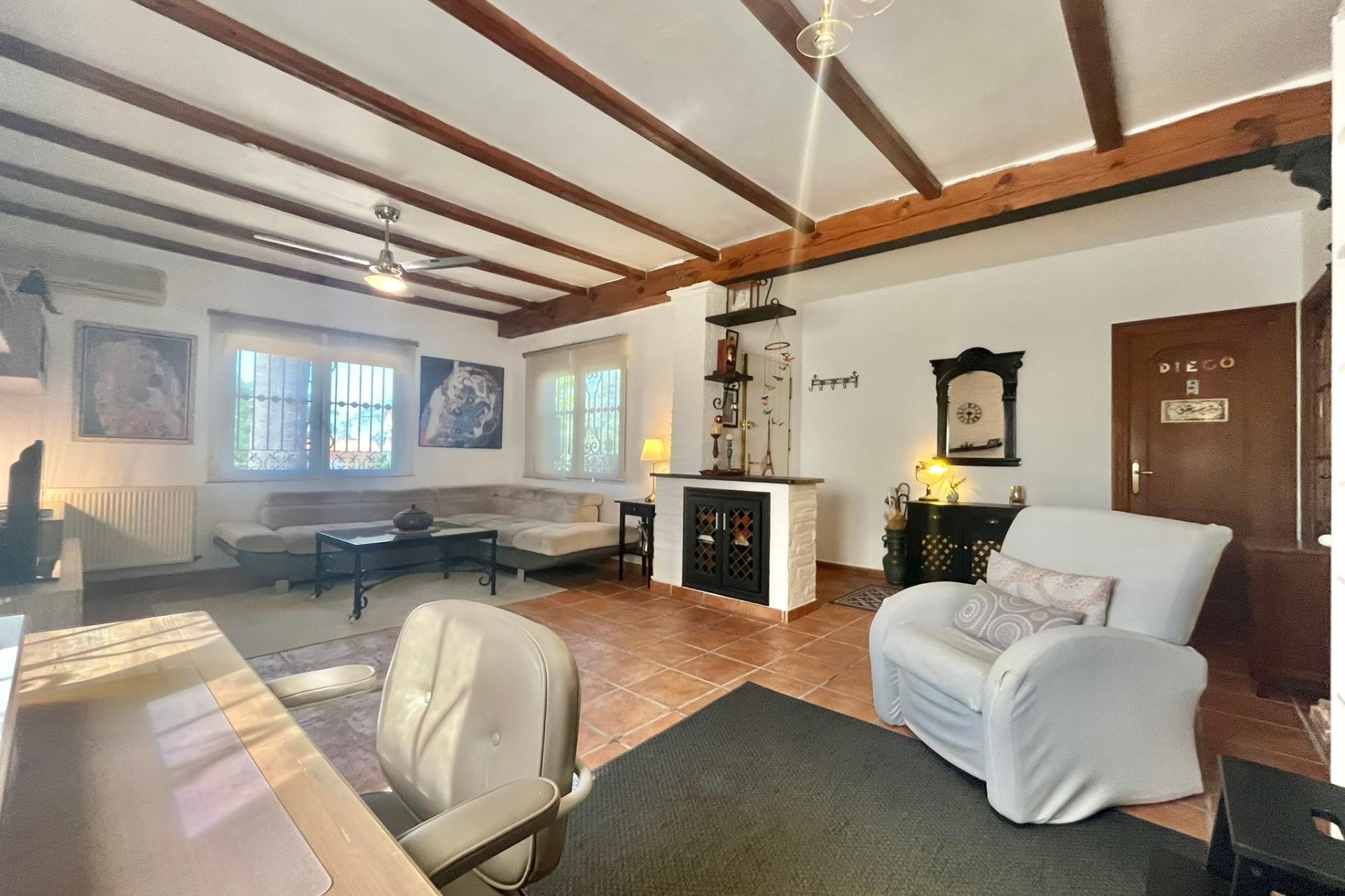 Resale - Villa -
Torrevieja - Los Balcones - Los Altos del Edén