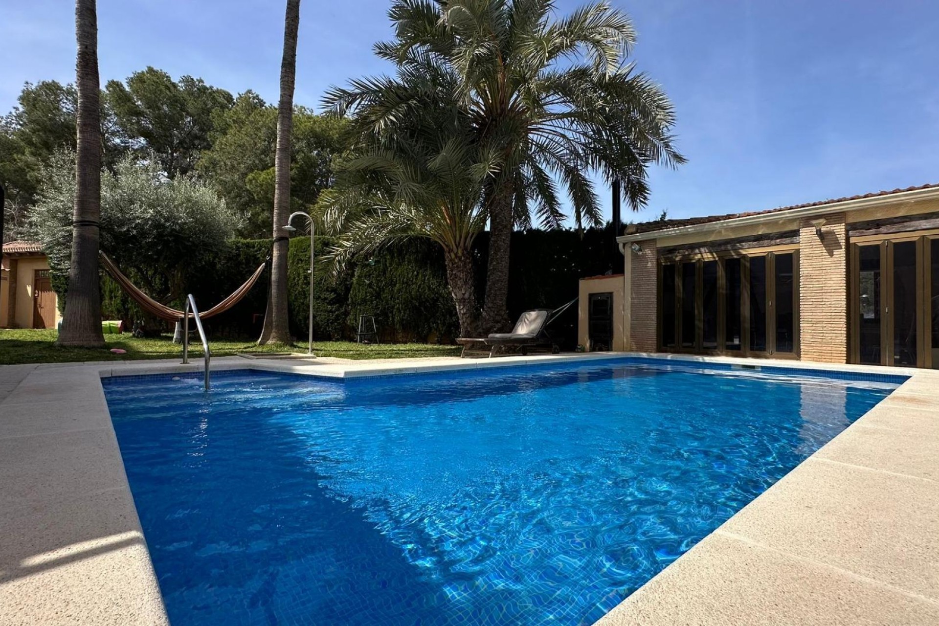Resale - Villa -
Torrevieja - Los Balcones - Los Altos del Edén