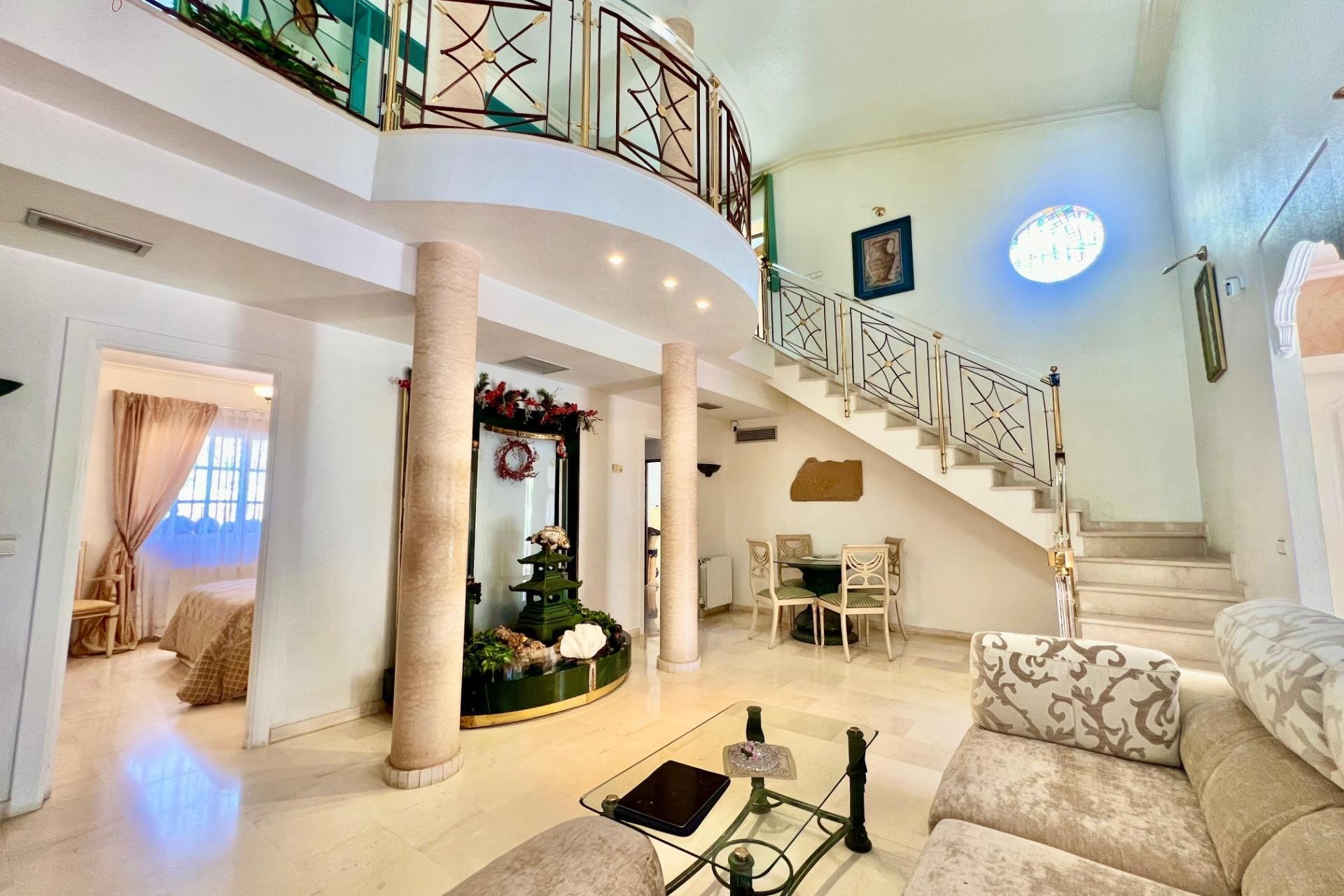 Resale - Villa -
Torrevieja - Los Balcones - Los Altos del Edén
