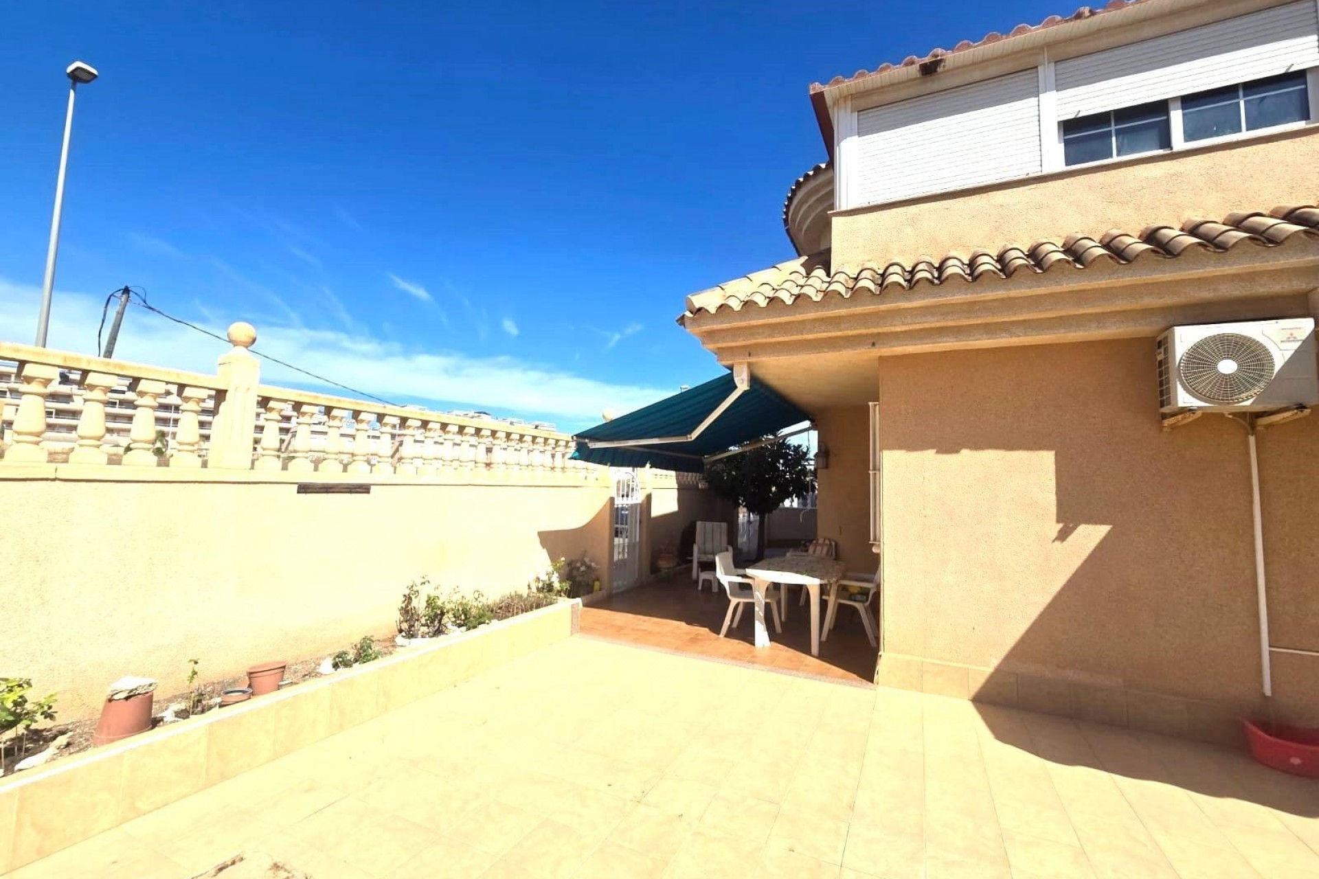 Resale - Villa -
Torrevieja - Los Balcones - Los Altos del Edén