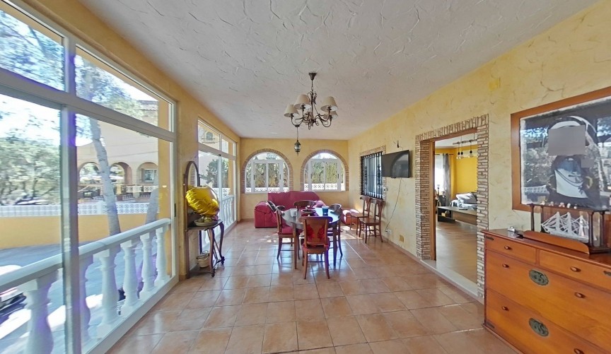 Resale - Villa -
Torrevieja - Los Balcones