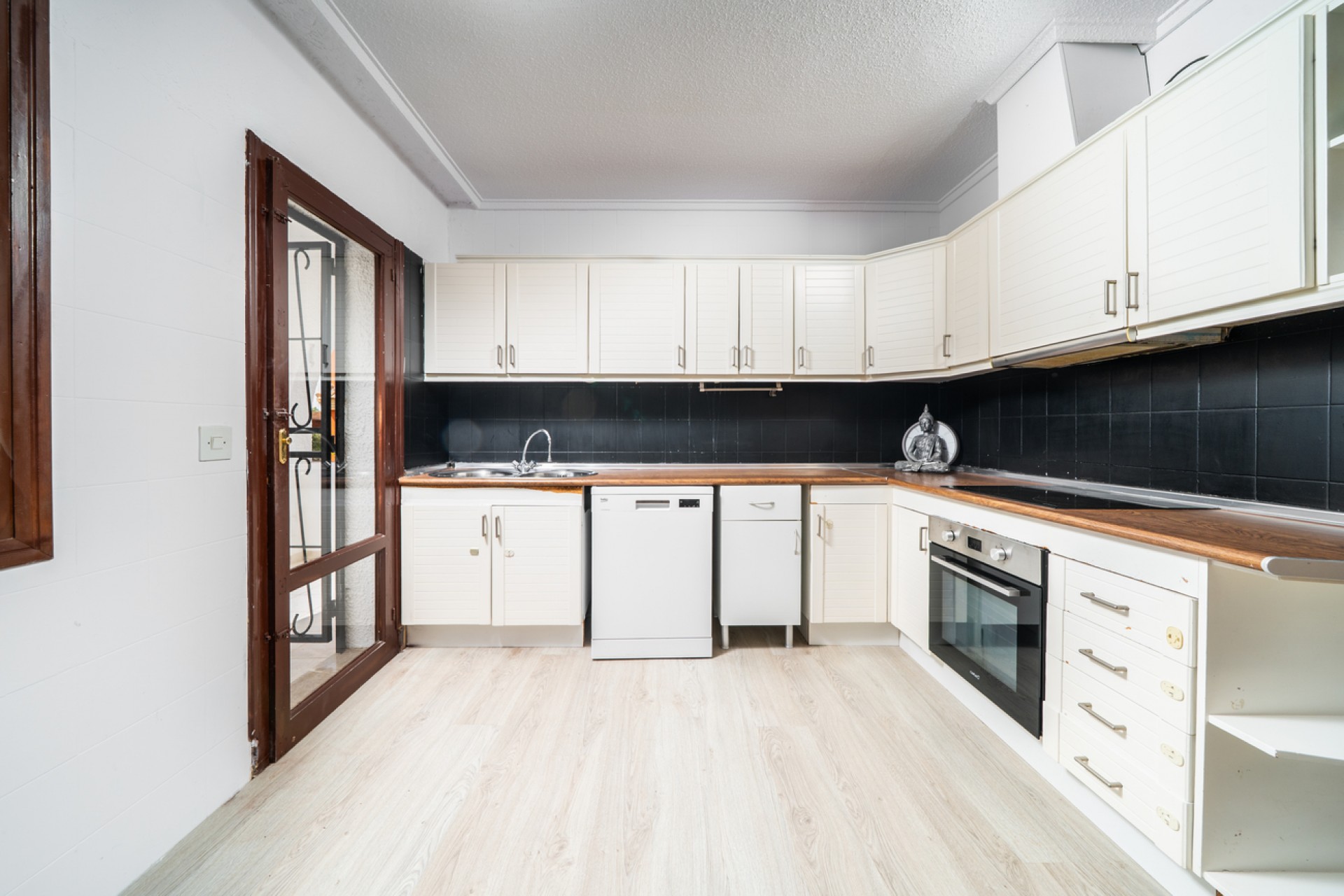 Resale - Villa -
Torrevieja - Los Balcones