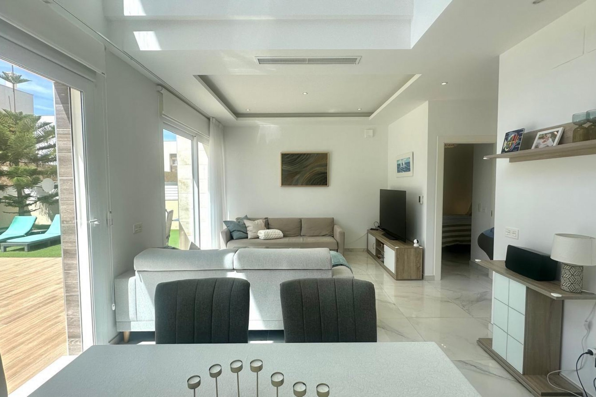 Resale - Villa -
Torrevieja - Miramar - Torre Del Moro