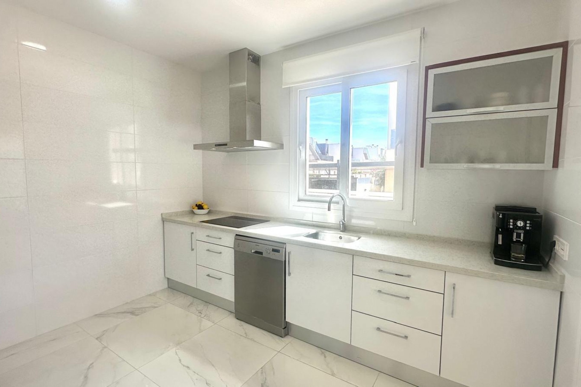 Resale - Villa -
Torrevieja - Miramar - Torre Del Moro