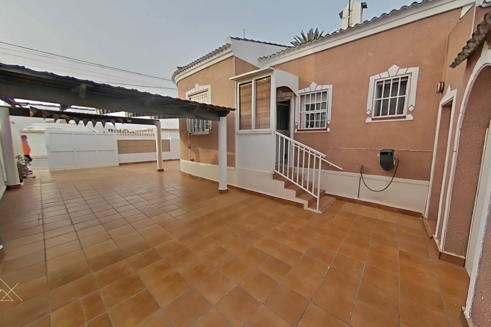 Resale - Villa -
Torrevieja - San Luis