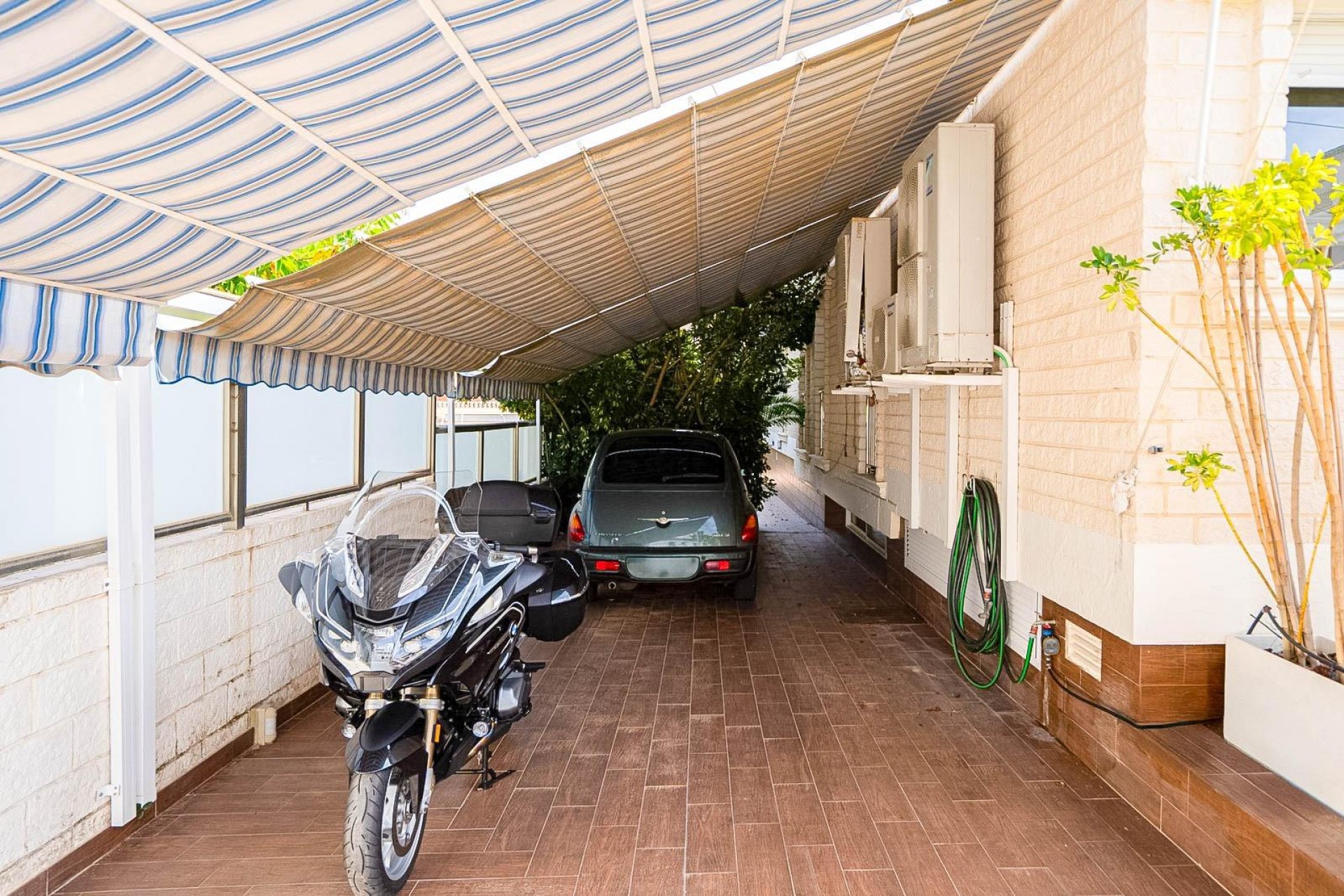 Resale - Villa -
Torrevieja - Torre La Mata