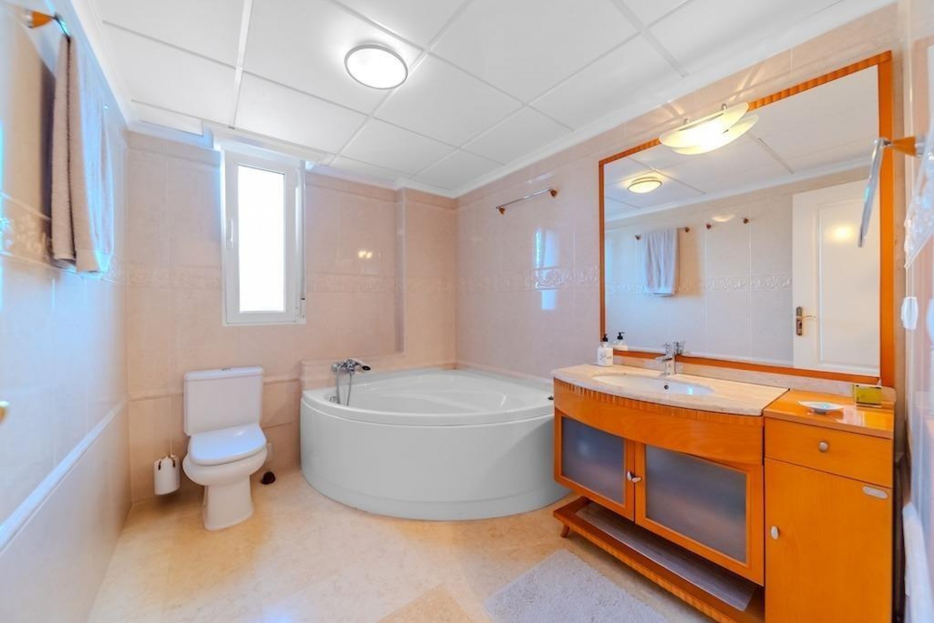 Resale - Villa -
Torrevieja - Torre La Mata