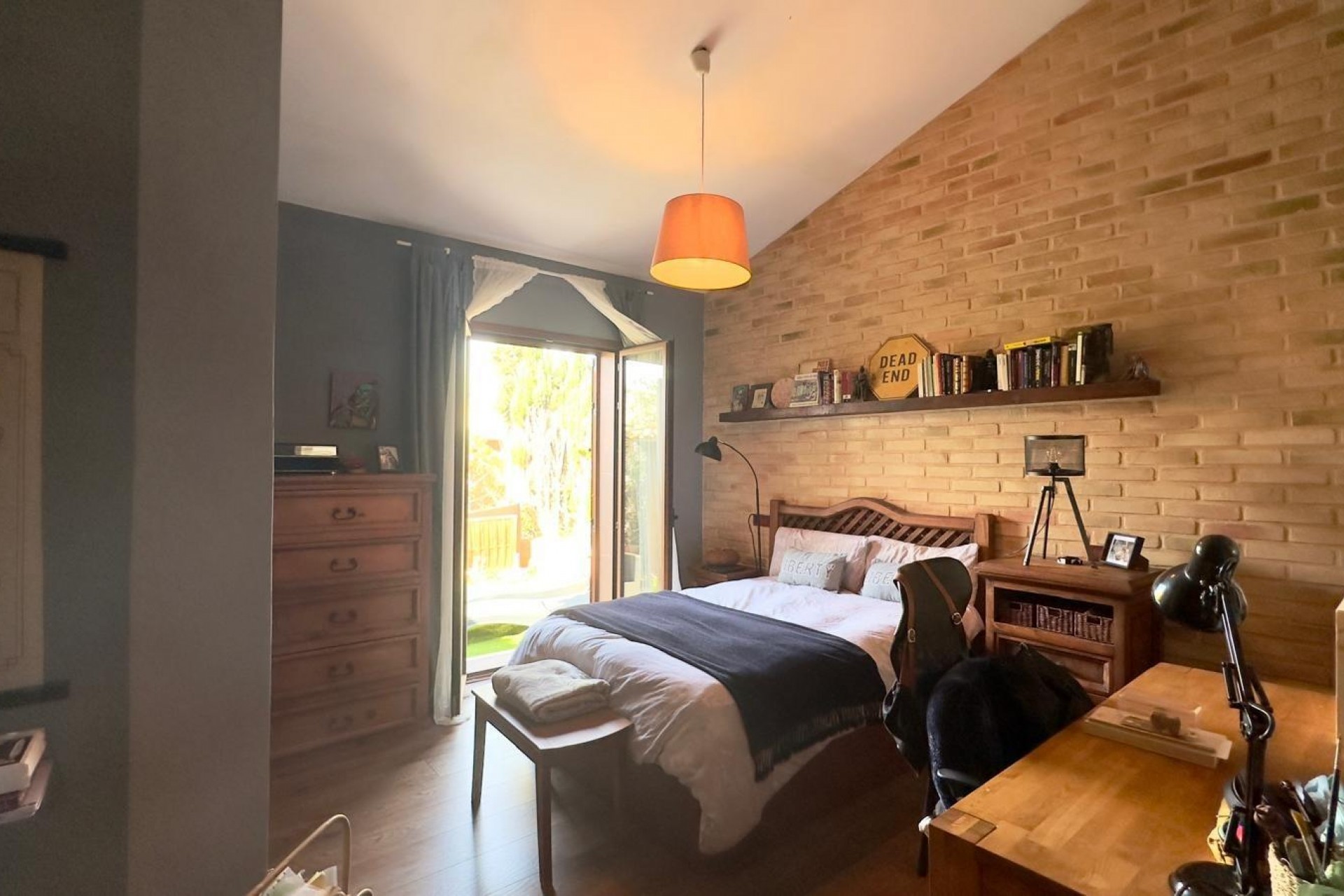 Resale - Villa -
Torrevieja - Torreblanca