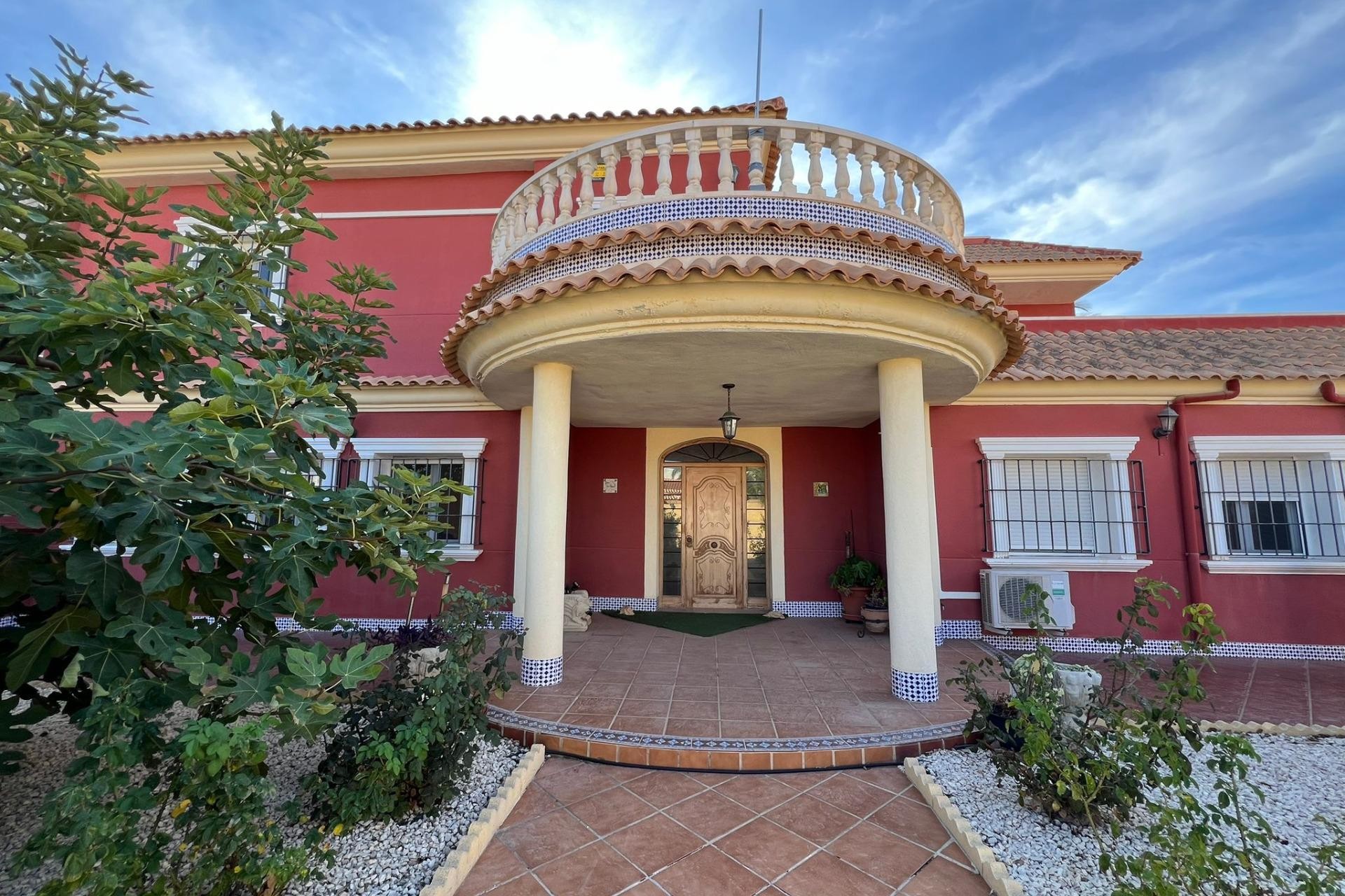 Resale - Villa -
Torrevieja - Torreta Florida