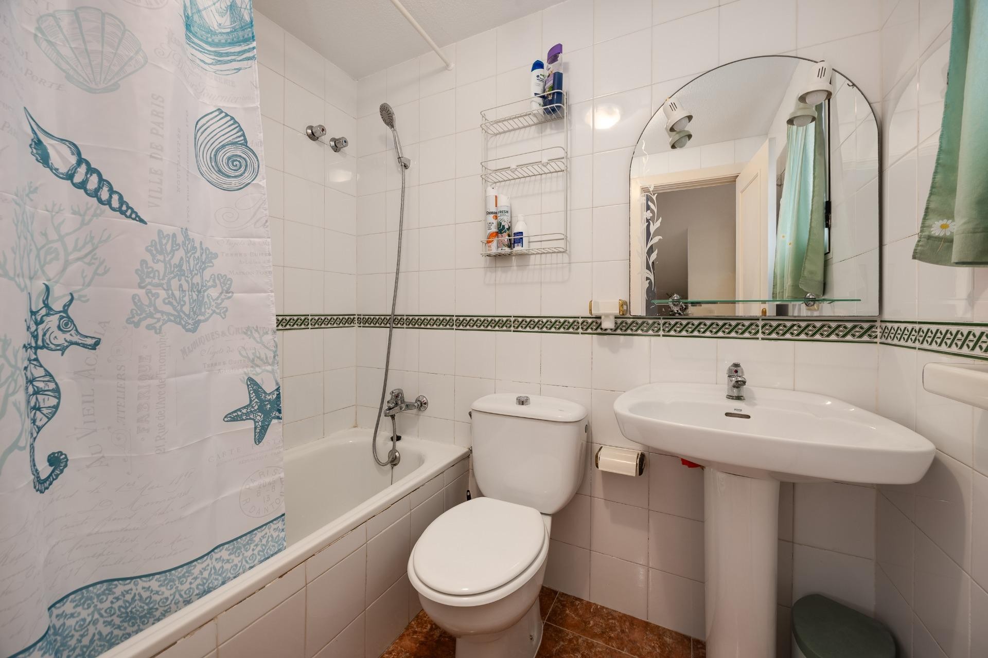 Resale - Villa -
Torrevieja - Torretas