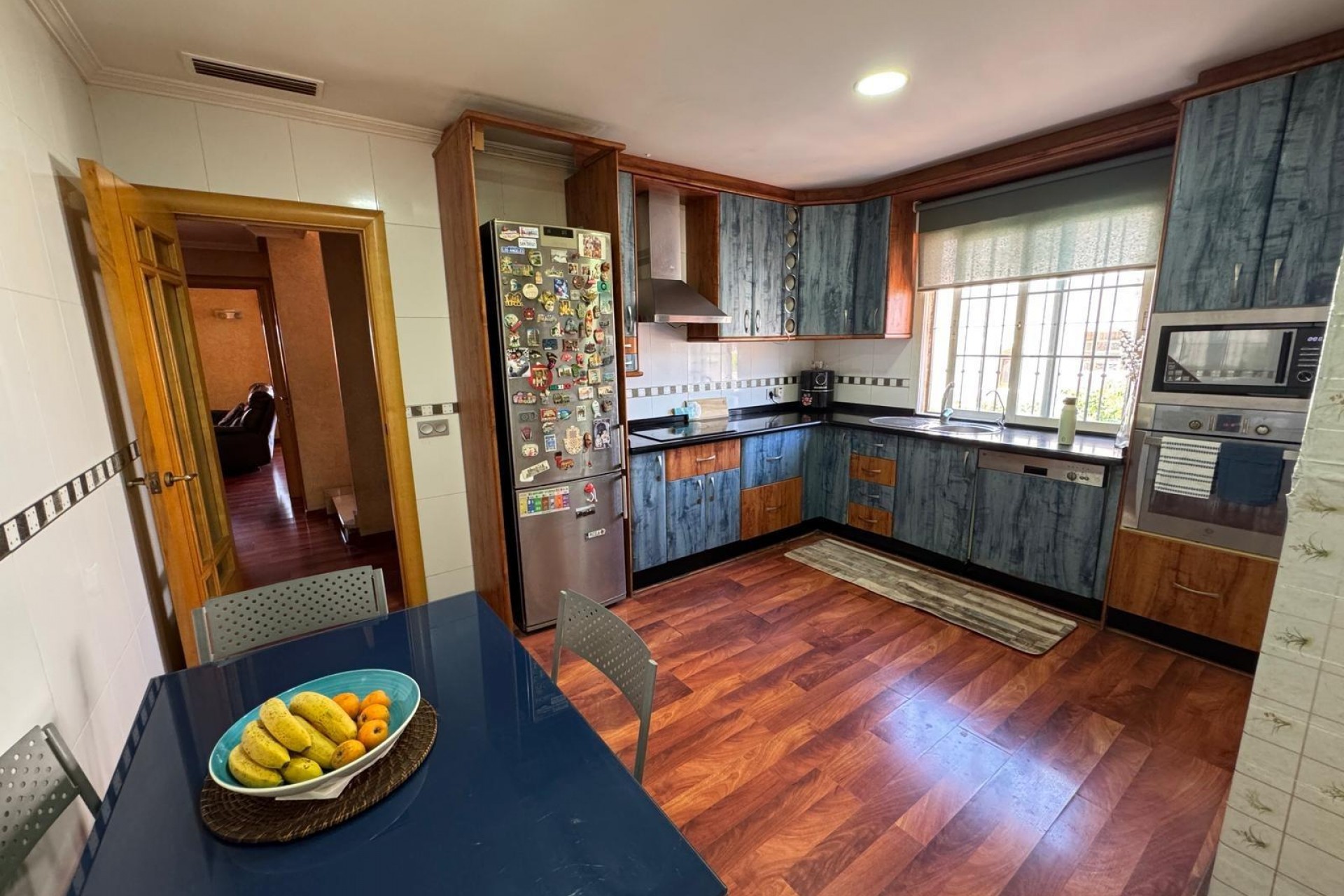 Resale - Villa -
Torrevieja - Zona Los Frutales