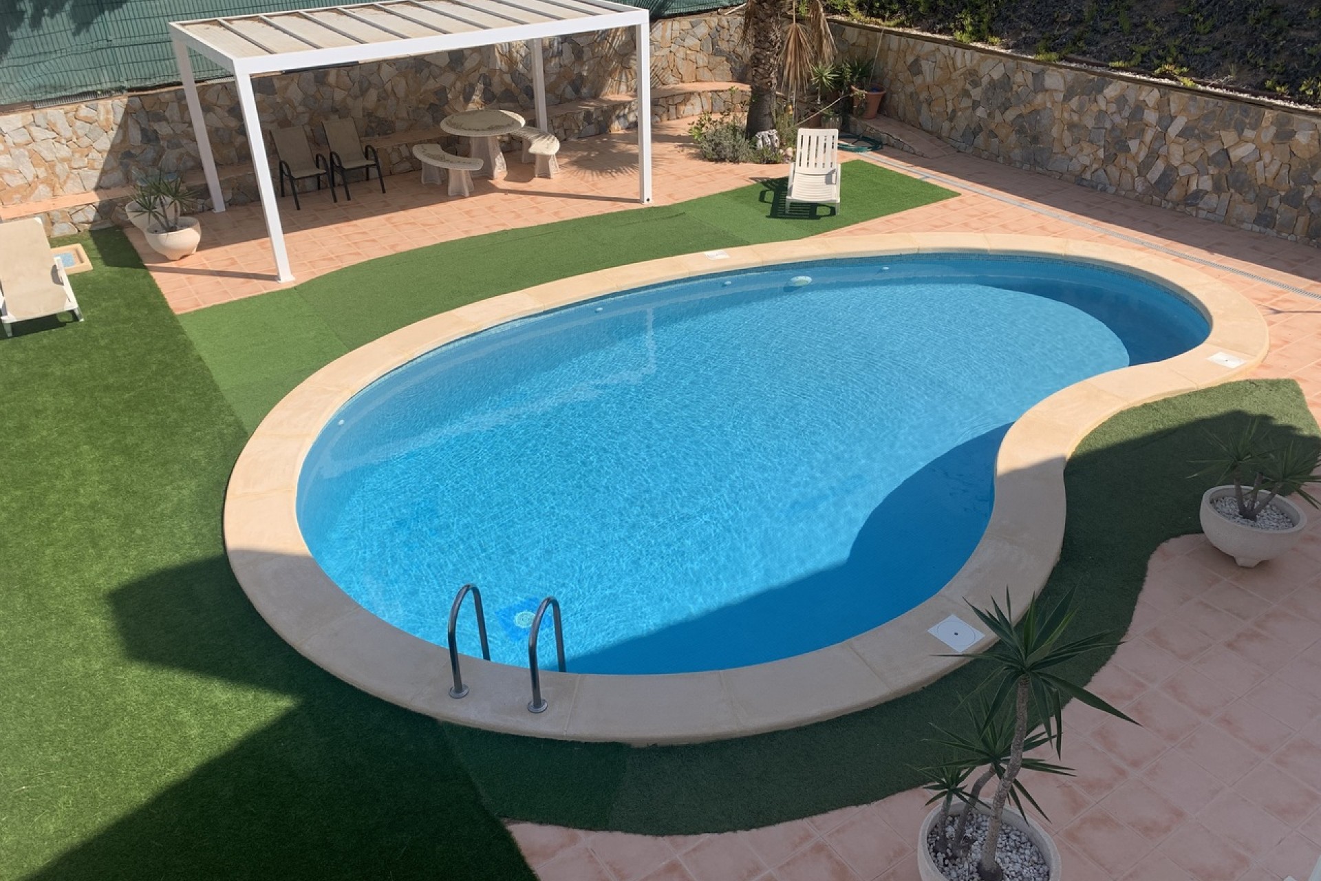 Resale - Villa -
Villamartin - Costa Blanca