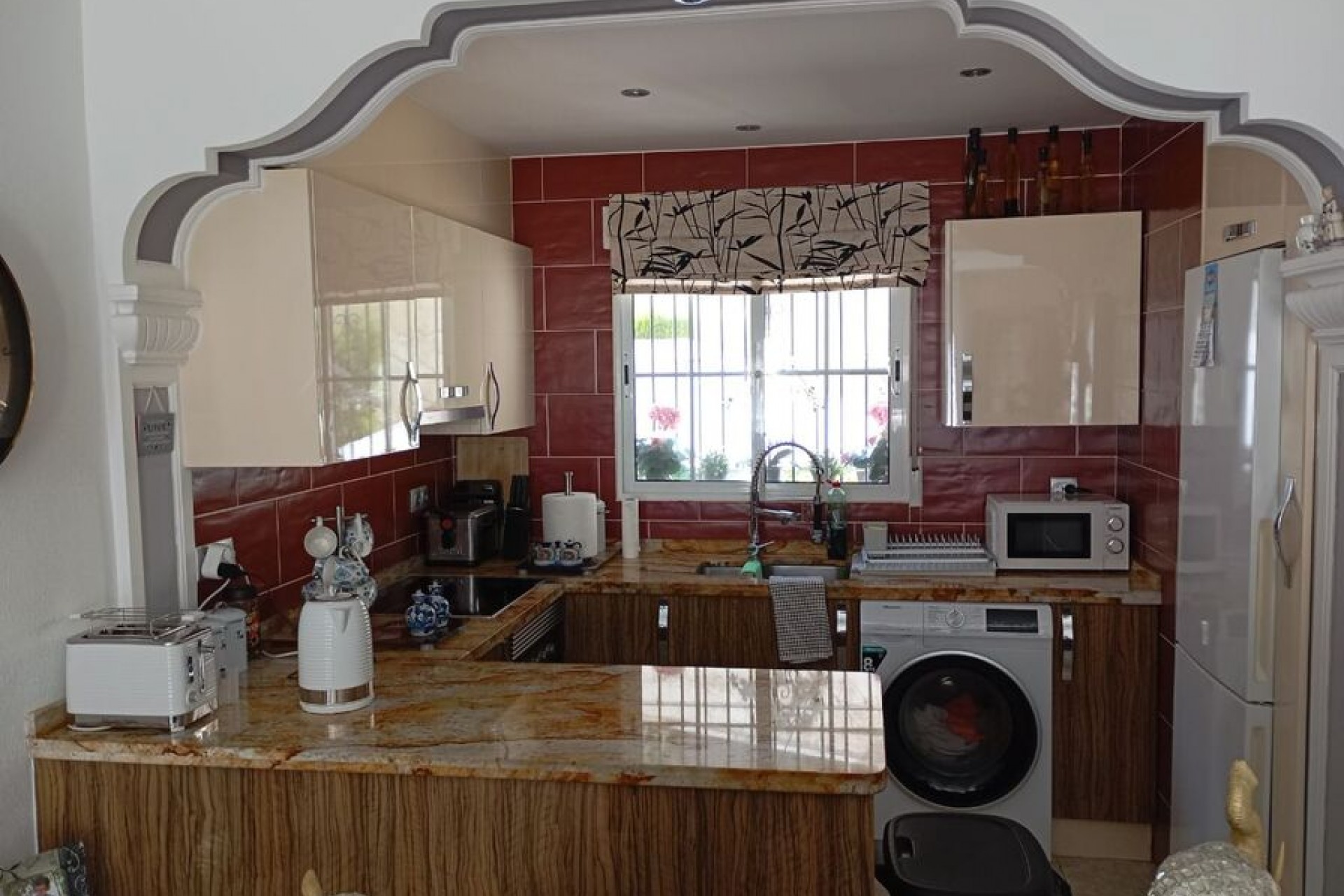 Resale - Villa -
Villamartin - Costa Blanca