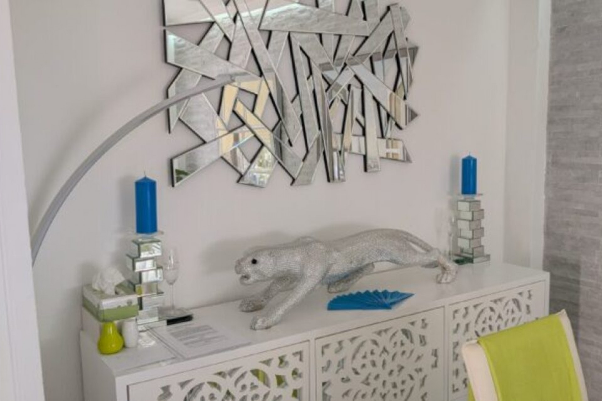 Resale - Villa -
Villamartin - Costa Blanca