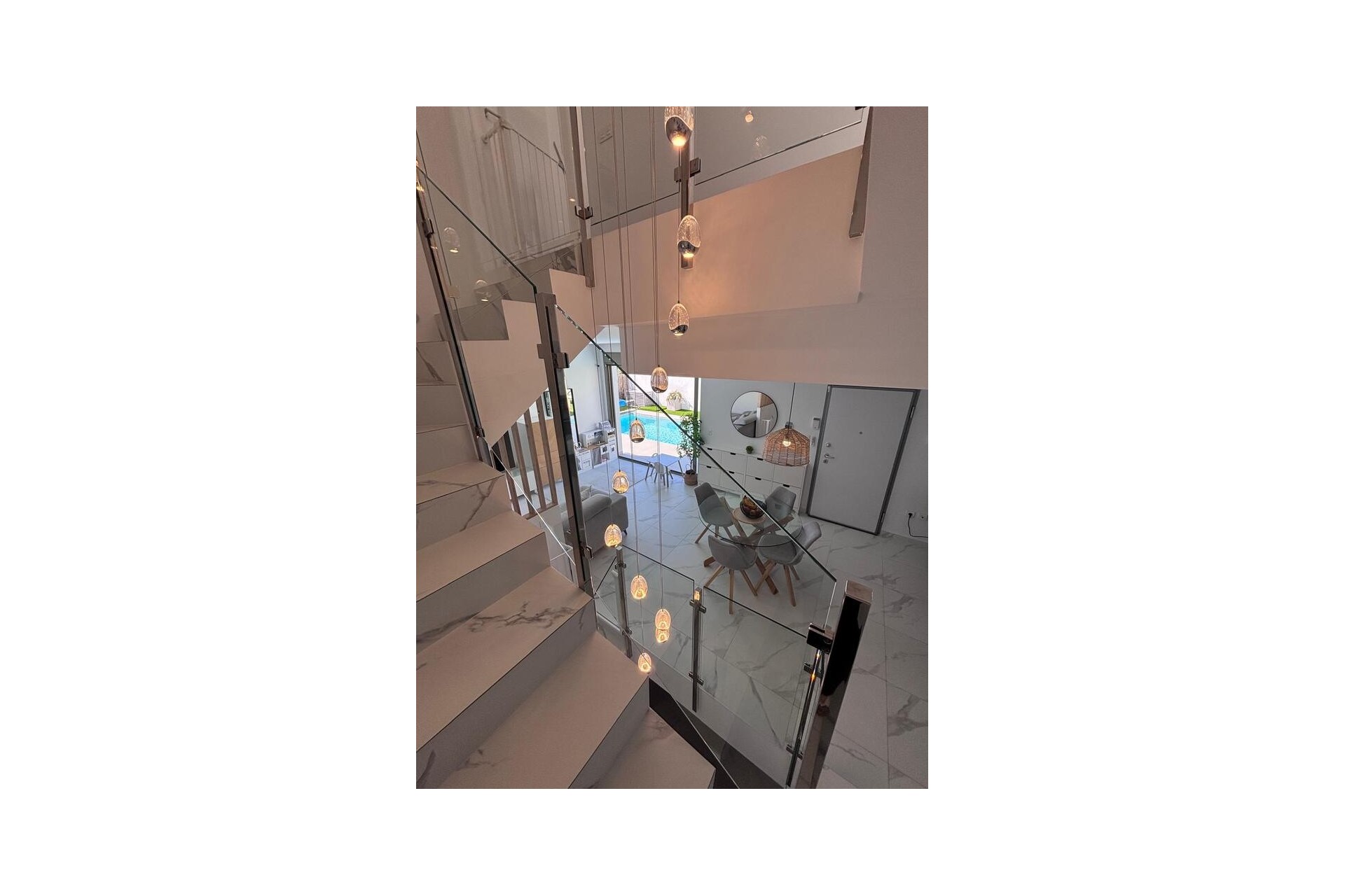 Resale - Villa -
Villamartin - Costa Blanca