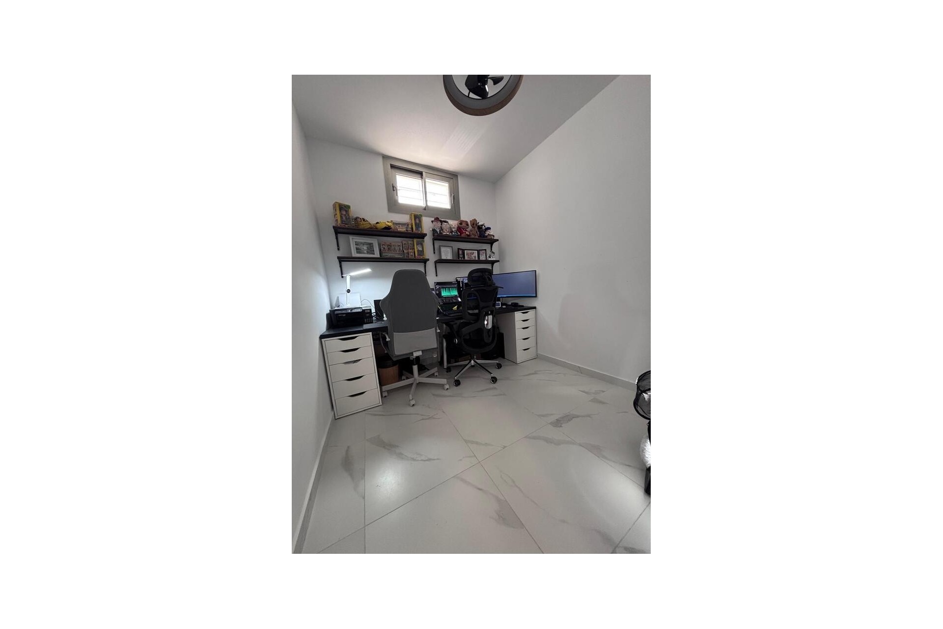 Resale - Villa -
Villamartin - Costa Blanca