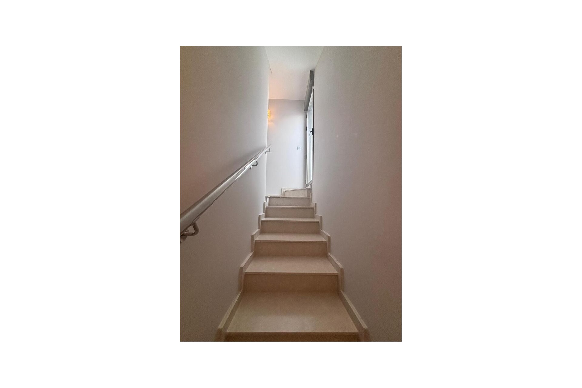 Resale - Villa -
Villamartin - Costa Blanca
