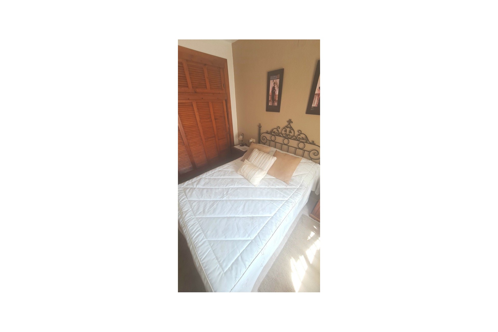 Resale - Villa -
Villamartin - Costa Blanca