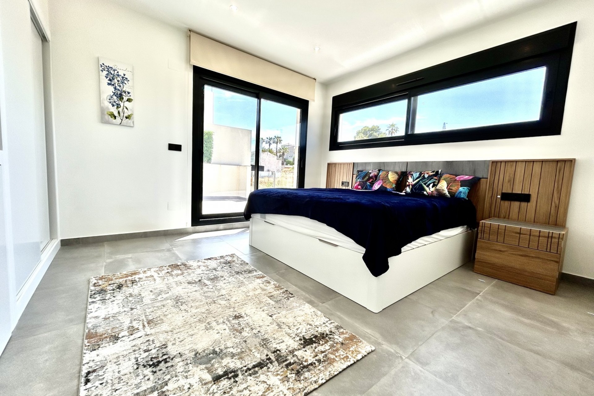 Resale - Villa -
Villamartin - Costa Blanca