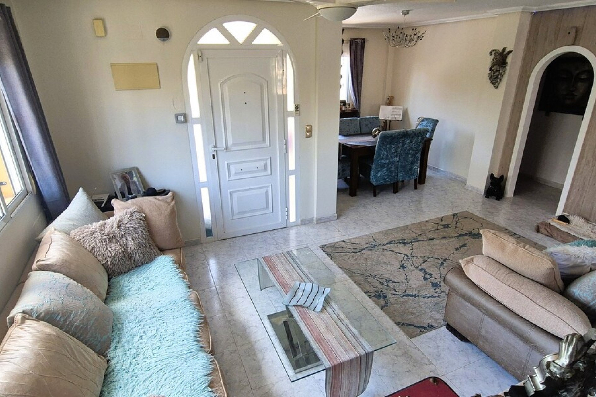 Resale - Villa -
Villamartin - Costa Blanca