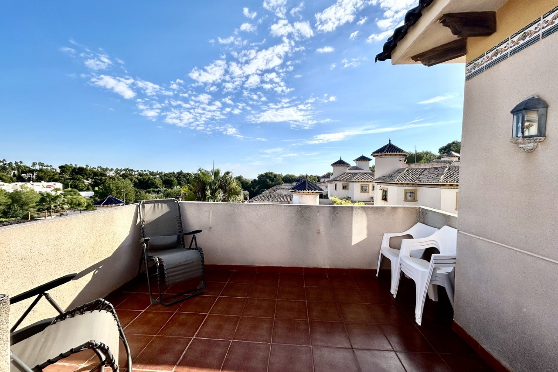 Resale - Villa -
Villamartin - Costa Blanca