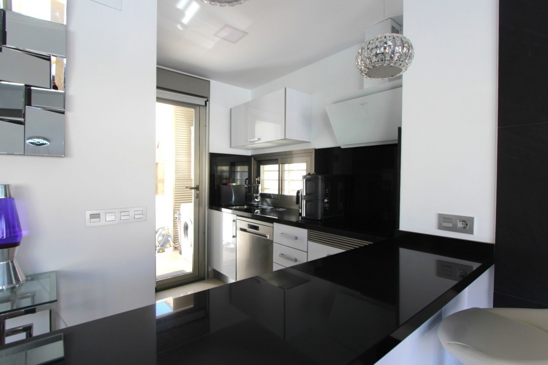 Resale - Villa -
Villamartin - El Galan