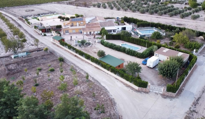 Resale - Villa -
Villena - Inland