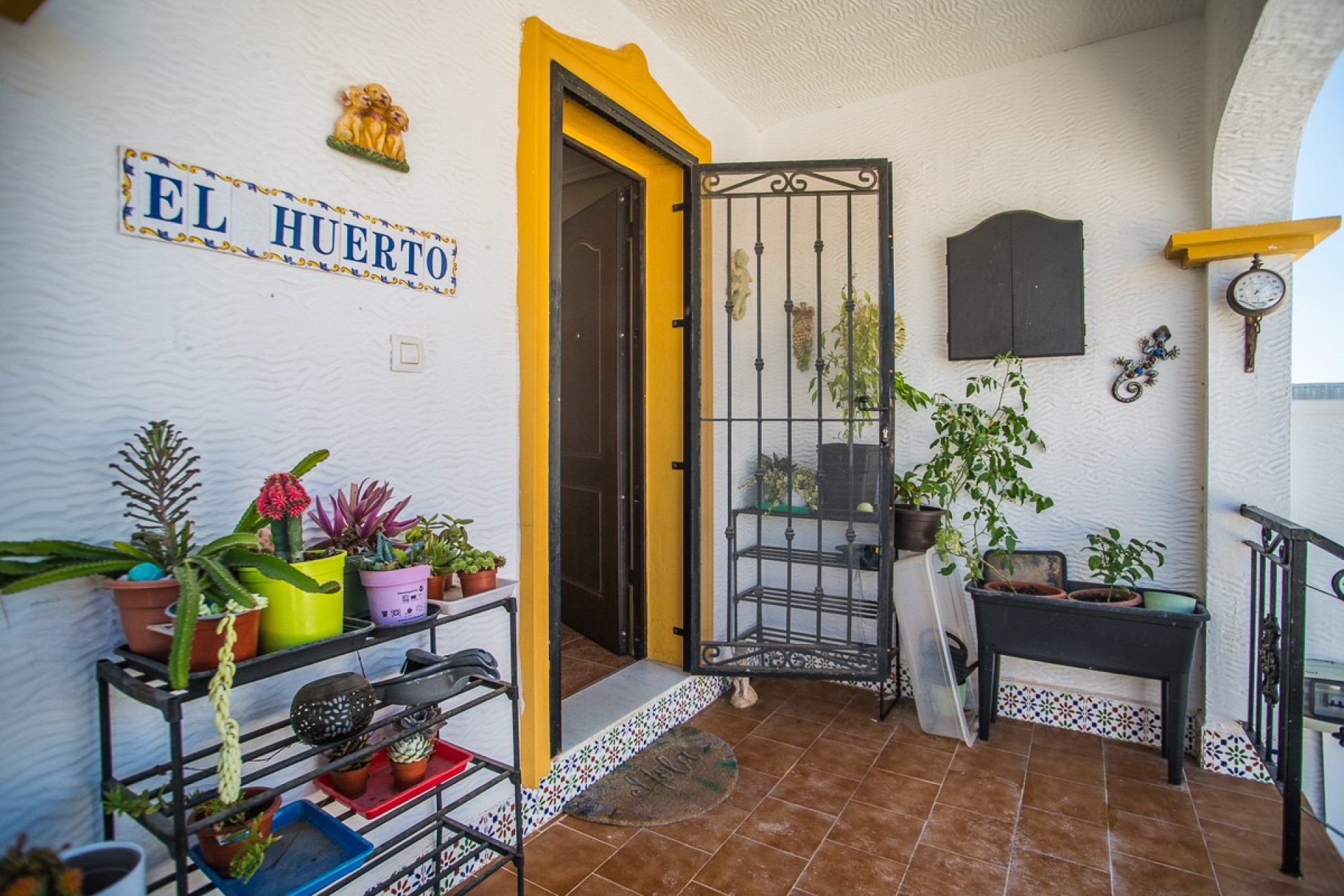 Resale - Villa -
Vistabella Golf Entre Naranjos - Inland